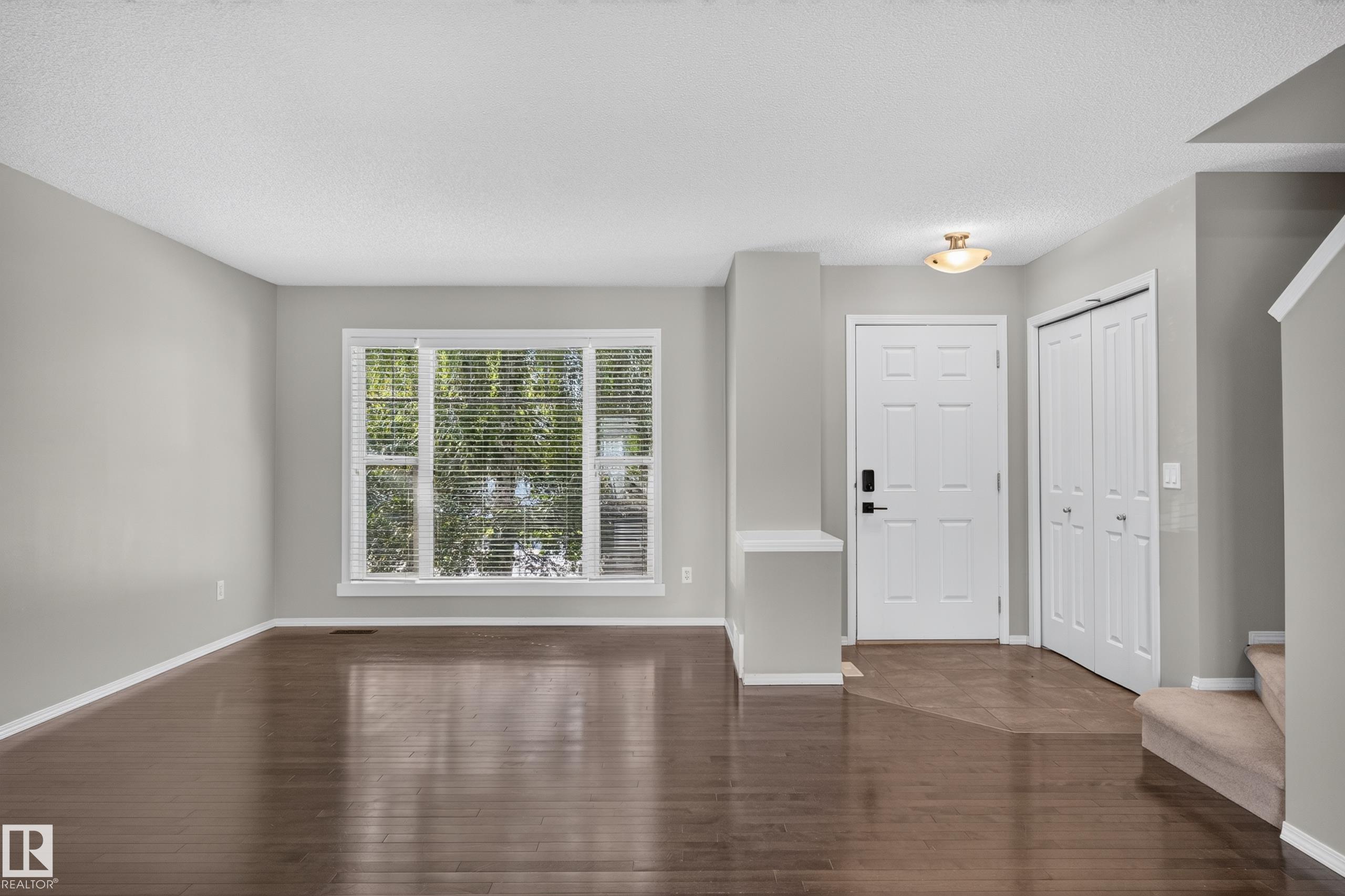 Photo 7 at 6008 South Terwillegar Boulevard NW, South Terwillegar, Edmonton
