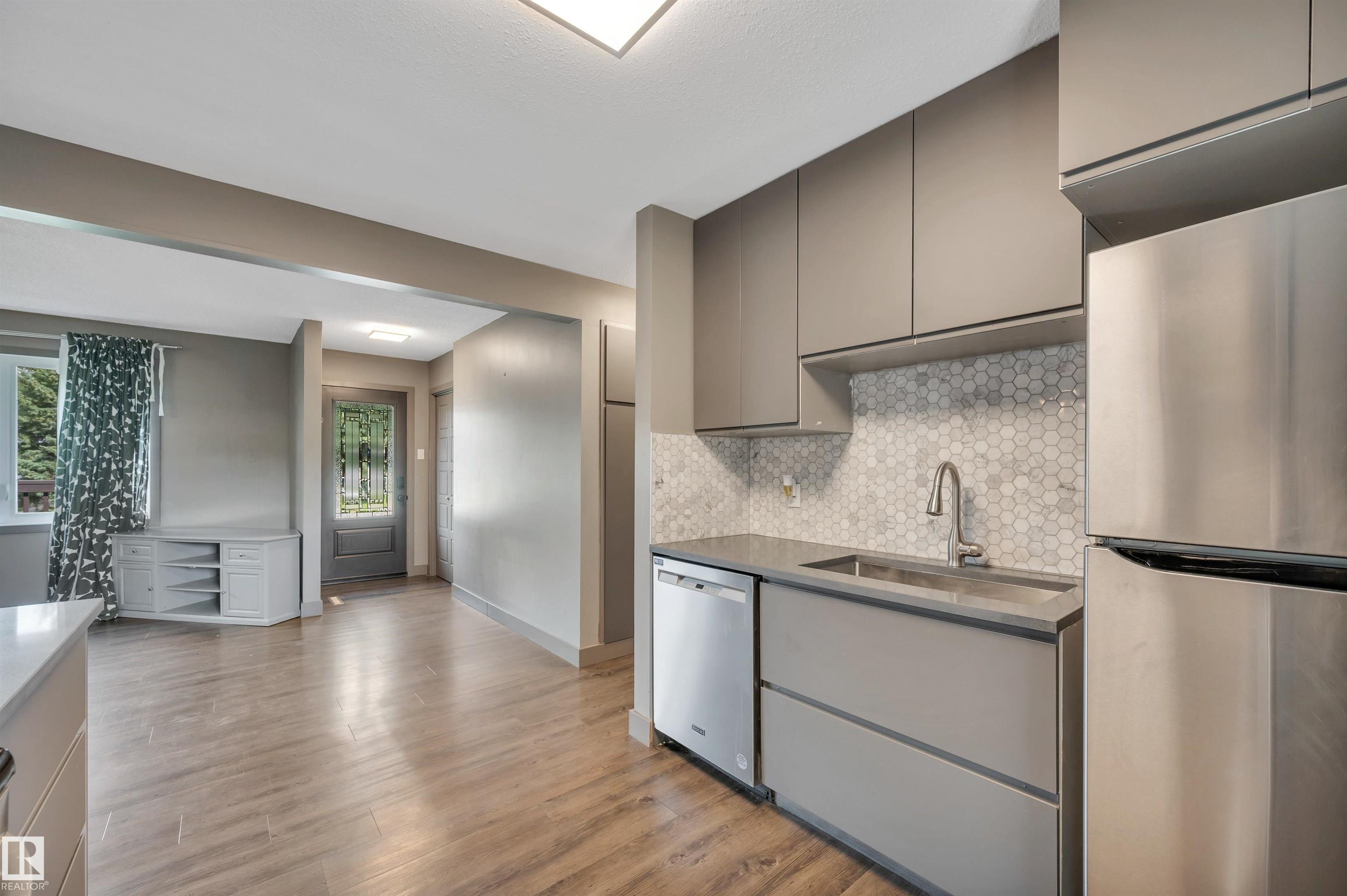 Photo 17 at 8615 66 Avenue NW, Argyll, Edmonton