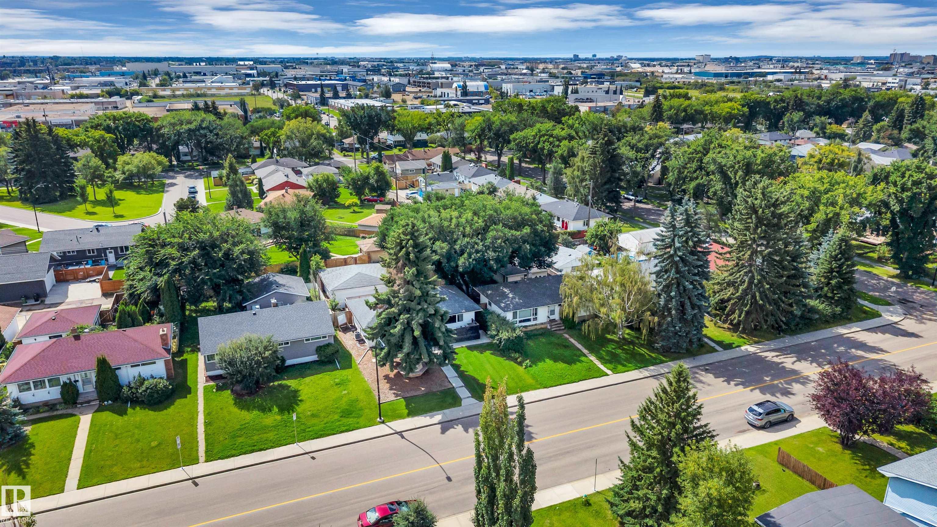 Photo 47 at 8615 66 Avenue NW, Argyll, Edmonton