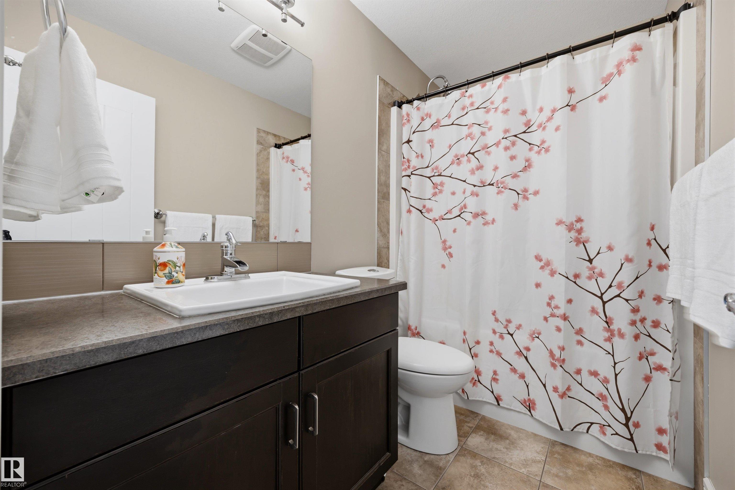 Photo 22 at 1 Dittrich Avenue, South Pointe, Fort Saskatchewan