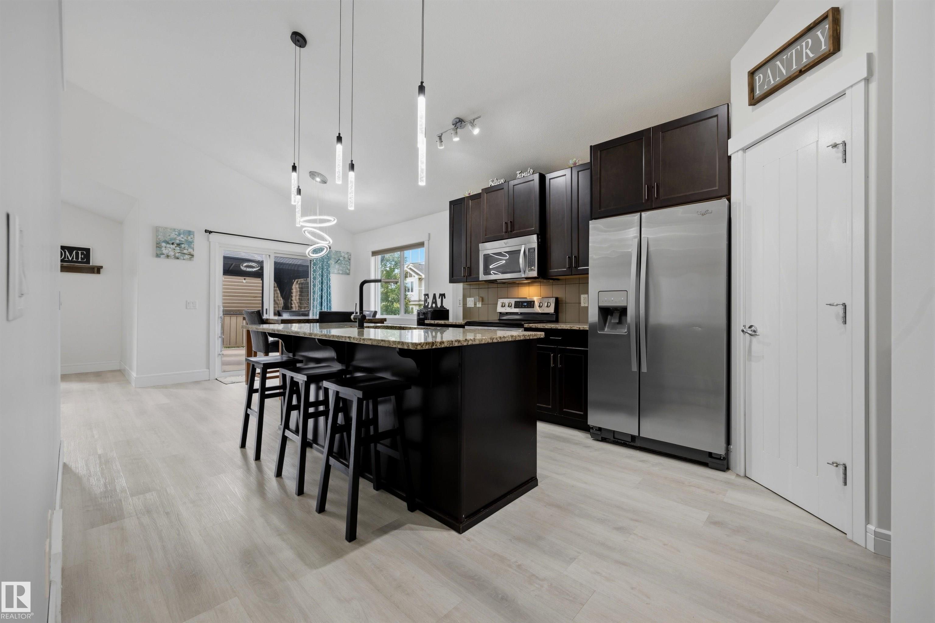 Photo 6 at 1 Dittrich Avenue, South Pointe, Fort Saskatchewan