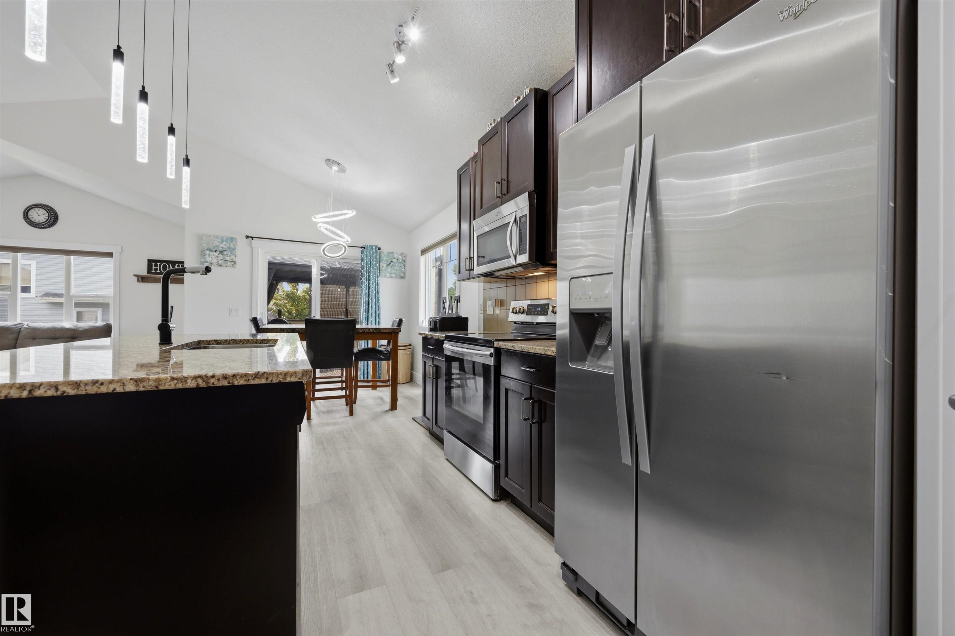 Photo 8 at 1 Dittrich Avenue, South Pointe, Fort Saskatchewan
