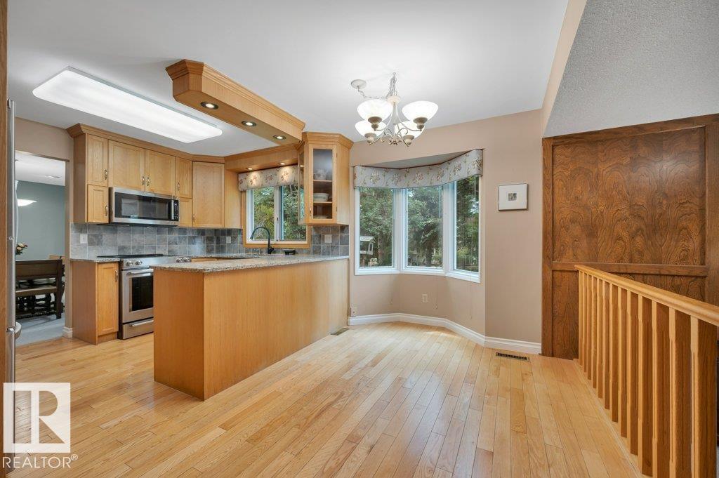 Photo 20 at 5620 151 Street NW, Brander Gardens, Edmonton