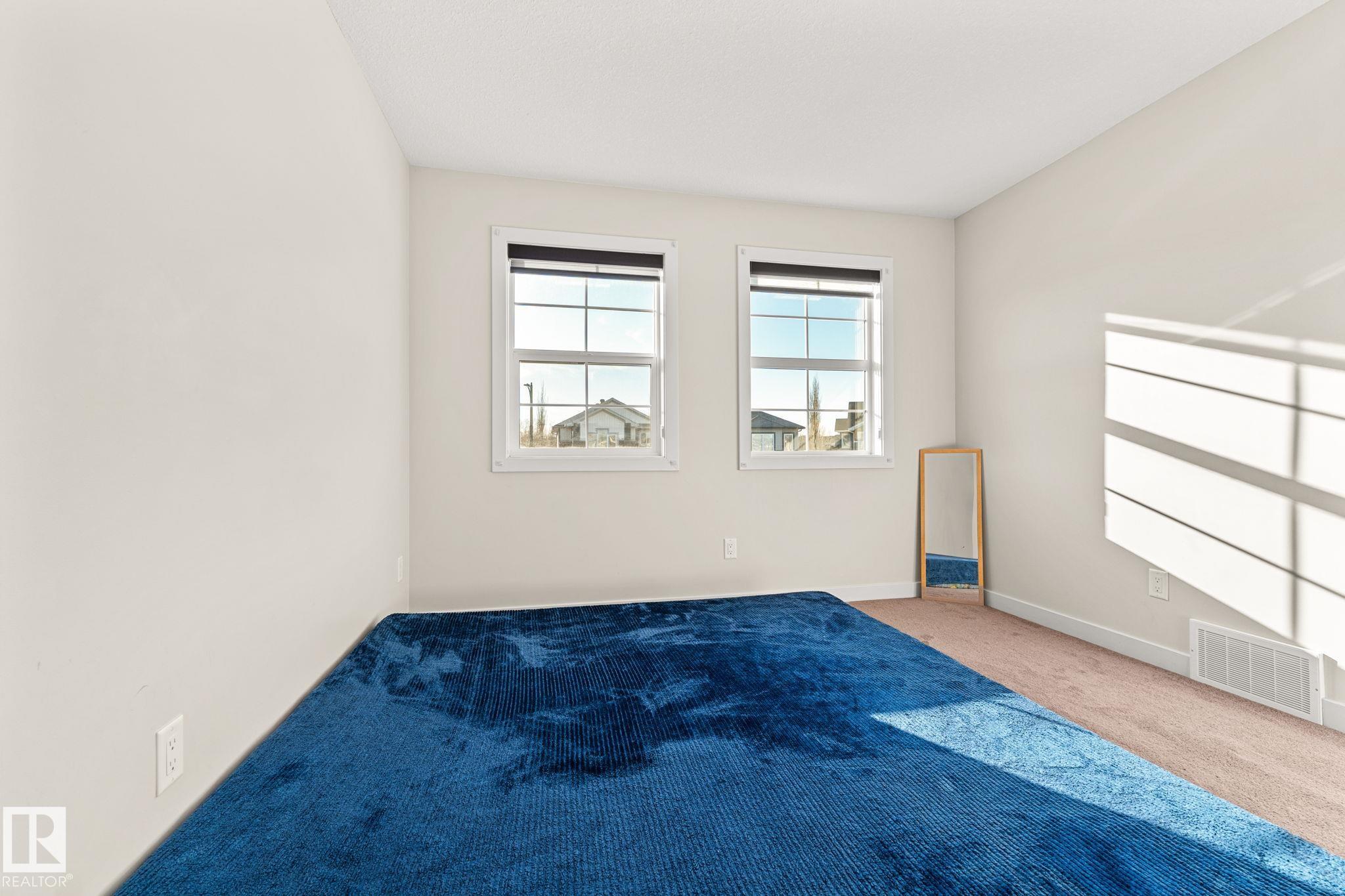 Photo 41 at 724 40 Avenue NW, Maple Crest, Edmonton