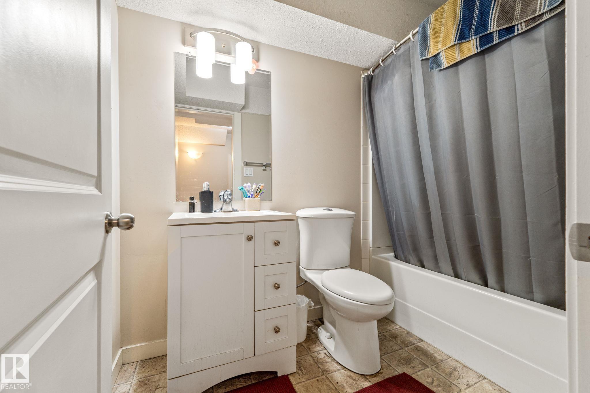 Photo 48 at 724 40 Avenue NW, Maple Crest, Edmonton
