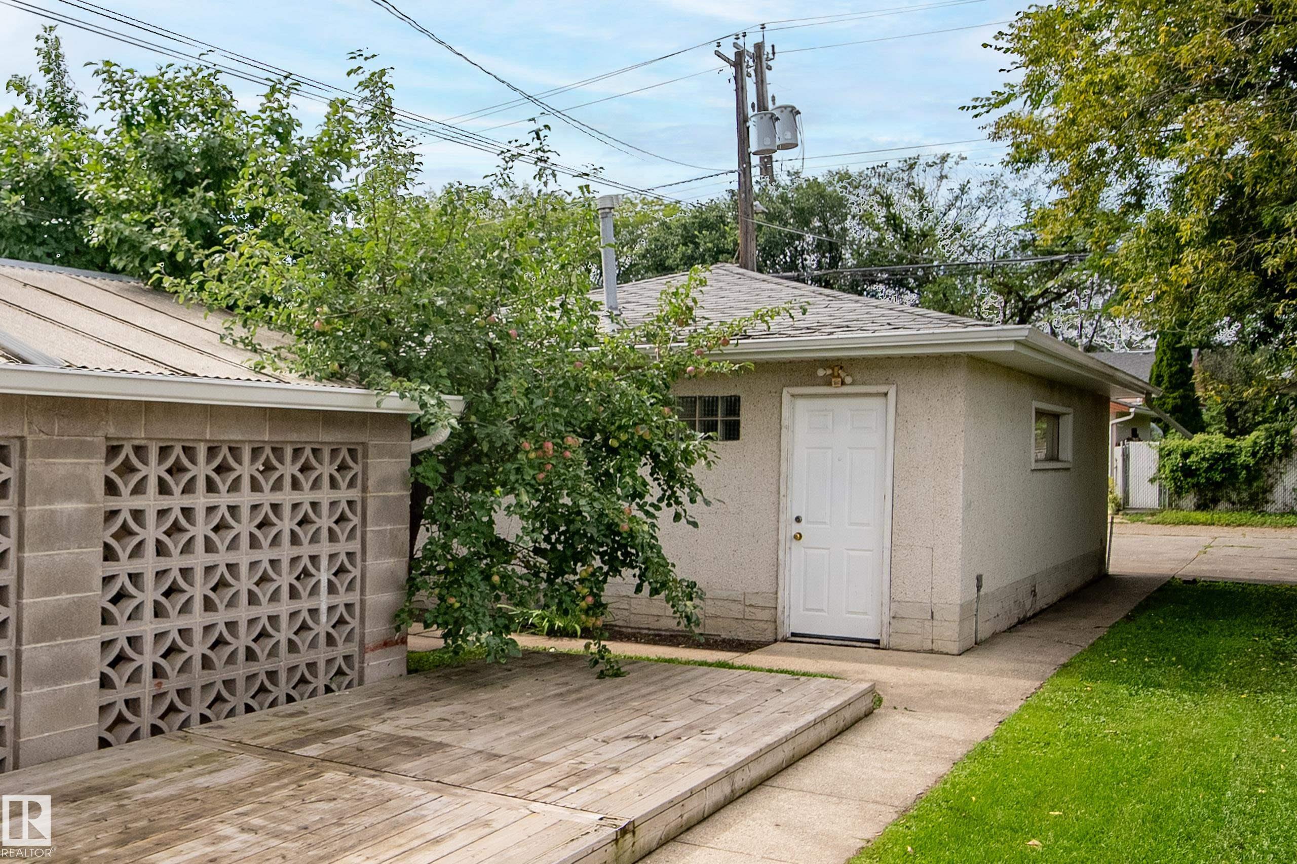 Photo 15 at 10426 79 Street NW, Forest Heights, Edmonton