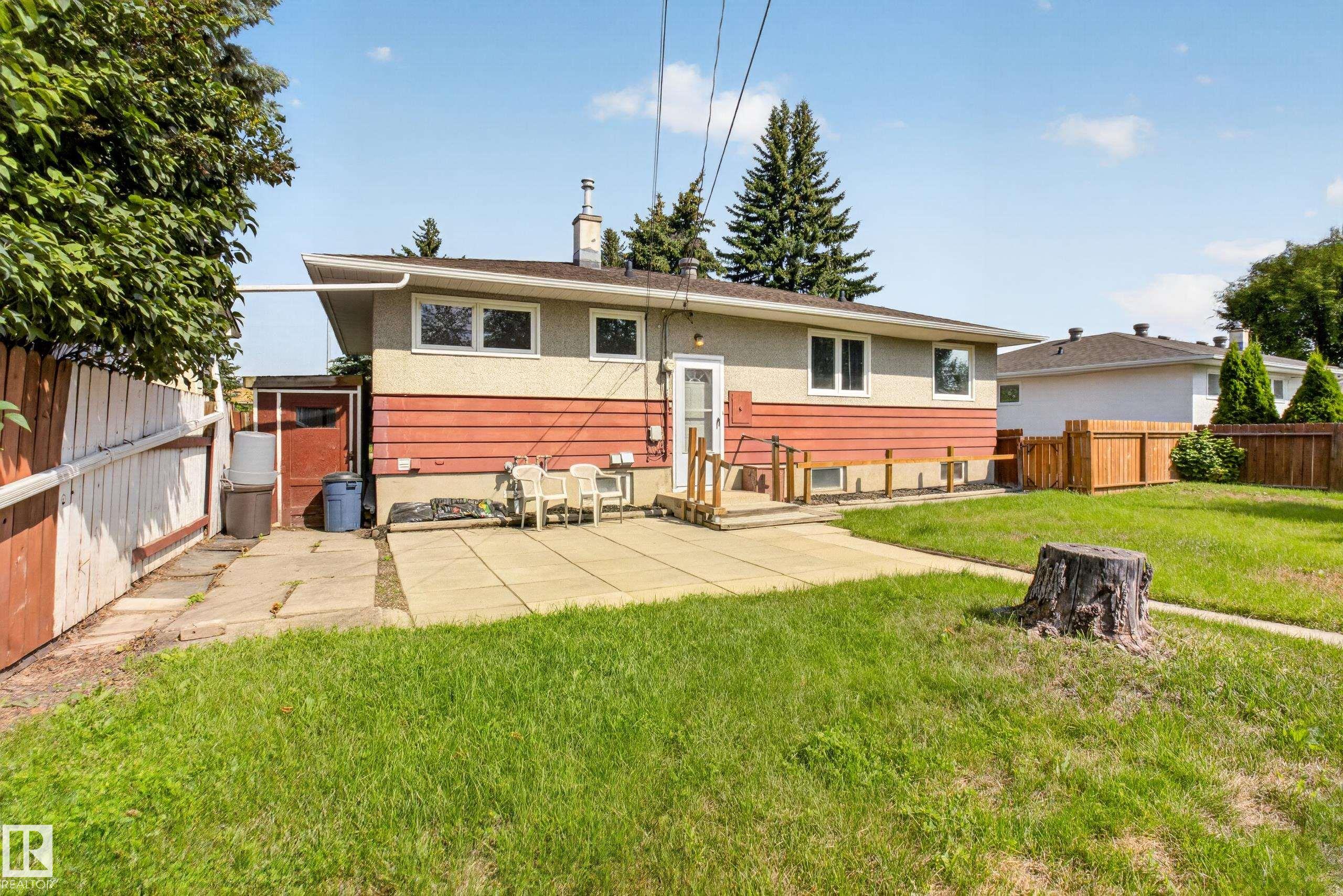 Listing photo thumbnail