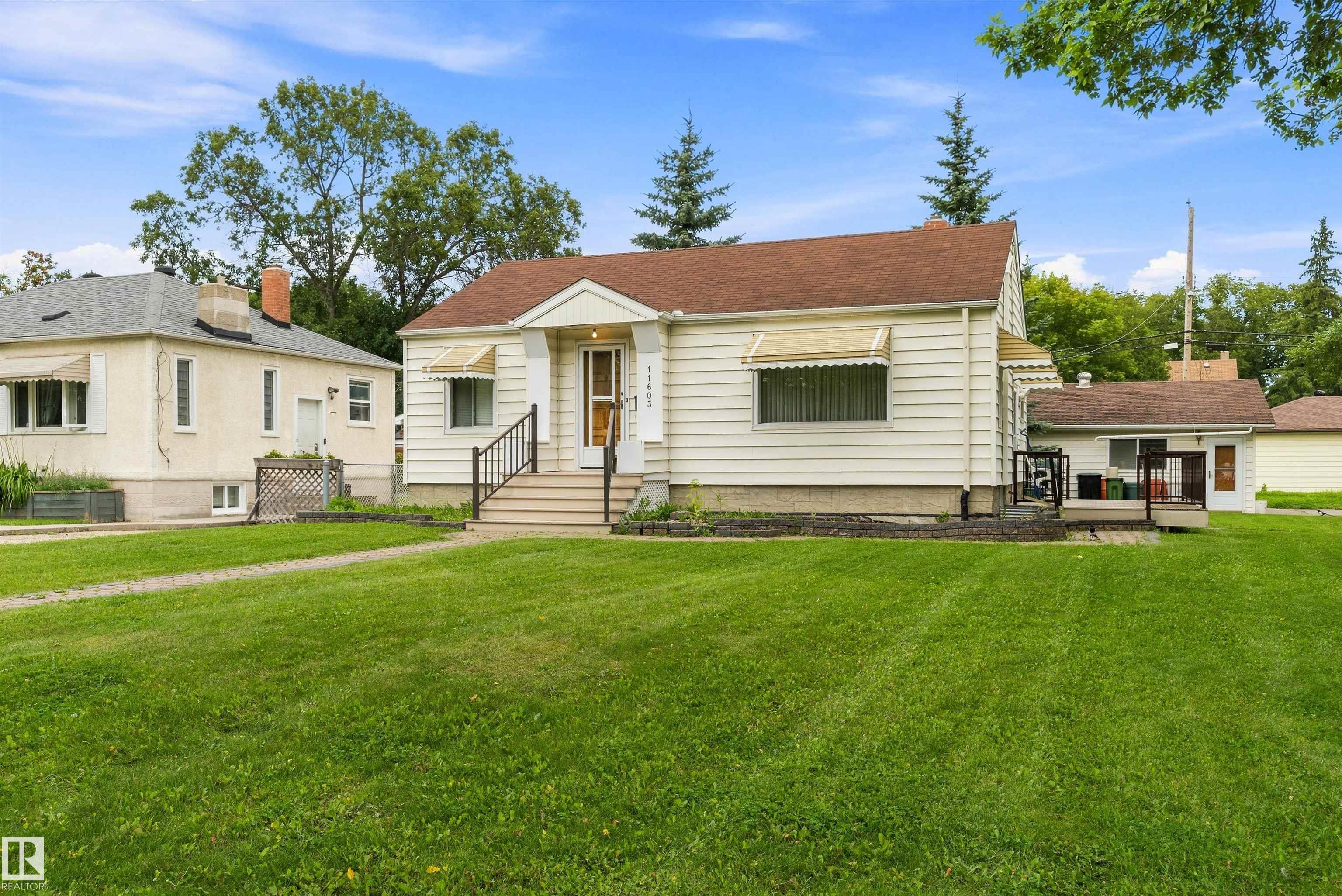 11603 St Albert Trail NW, Inglewood, Edmonton