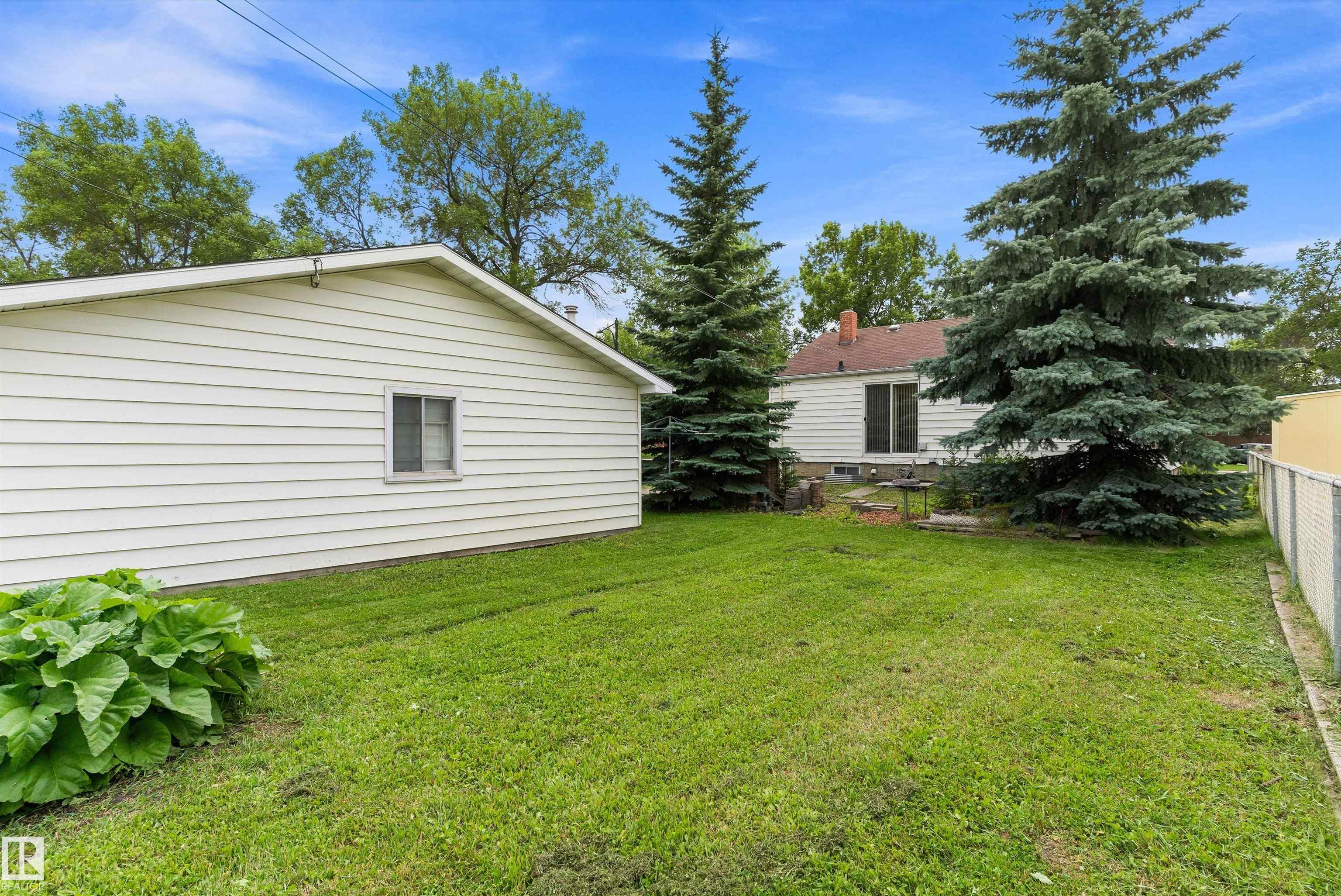 Photo 34 at 11603 St Albert Trail NW, Inglewood, Edmonton
