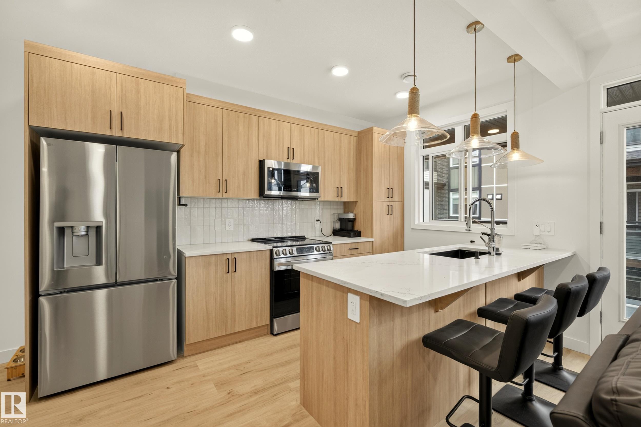Photo 7 at 53 - 16231 19 Avenue SW, Glenridding Ravine, Edmonton