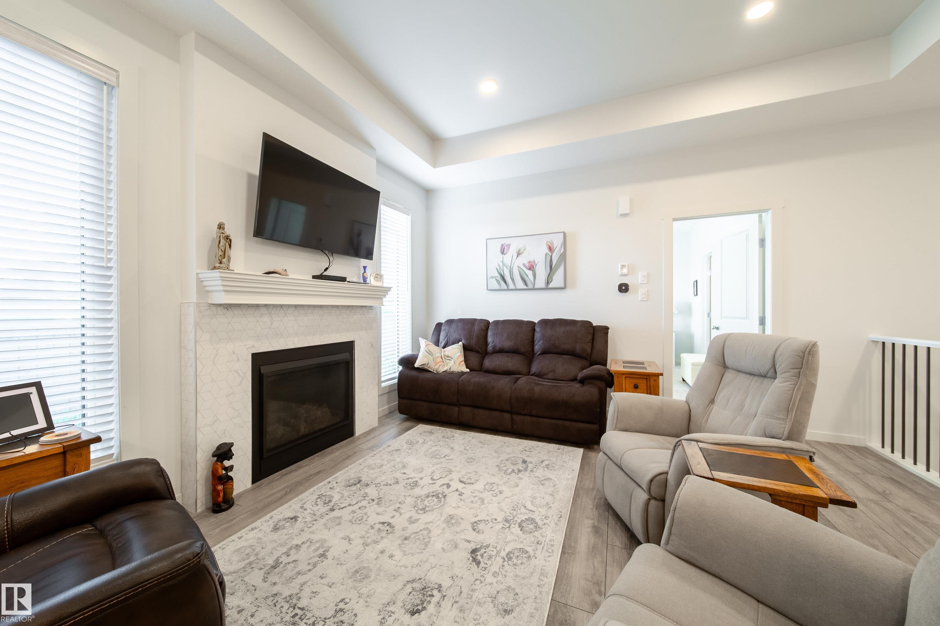 Photo 7 at 18 - 7115 Armour Link SW, Ambleside, Edmonton