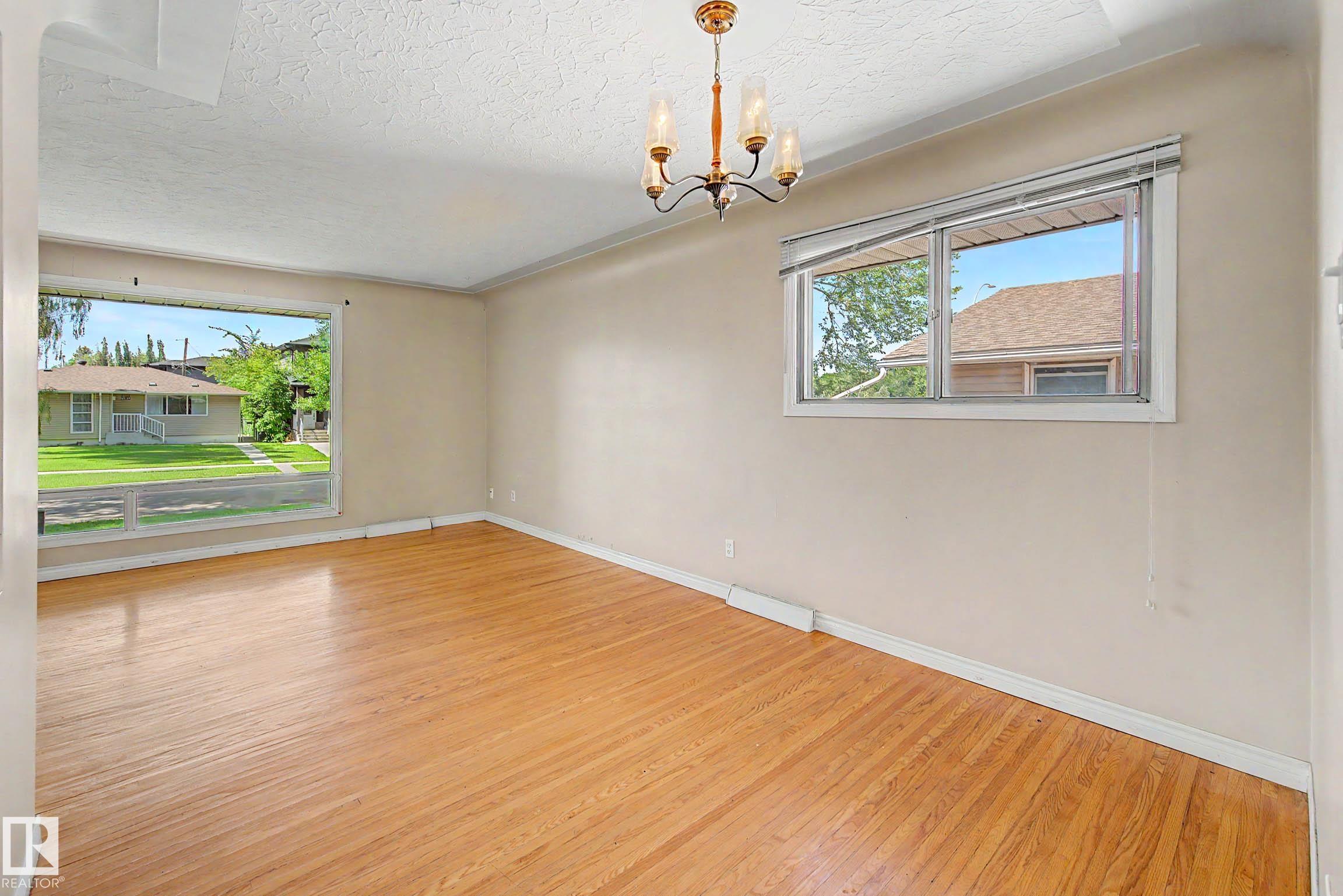 Photo 14 at 9723 76 Street NW, Holyrood, Edmonton