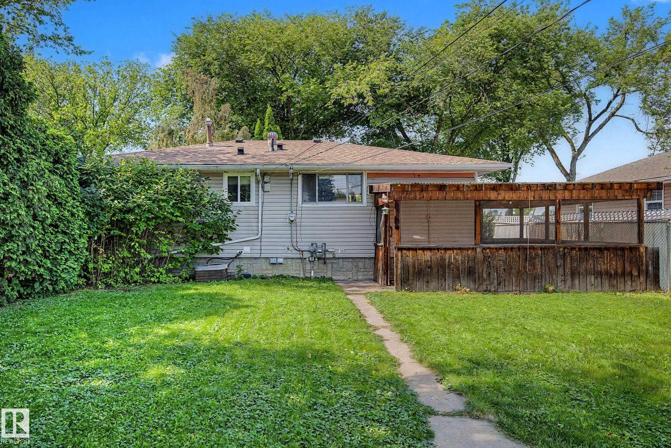 Photo 46 at 9723 76 Street NW, Holyrood, Edmonton