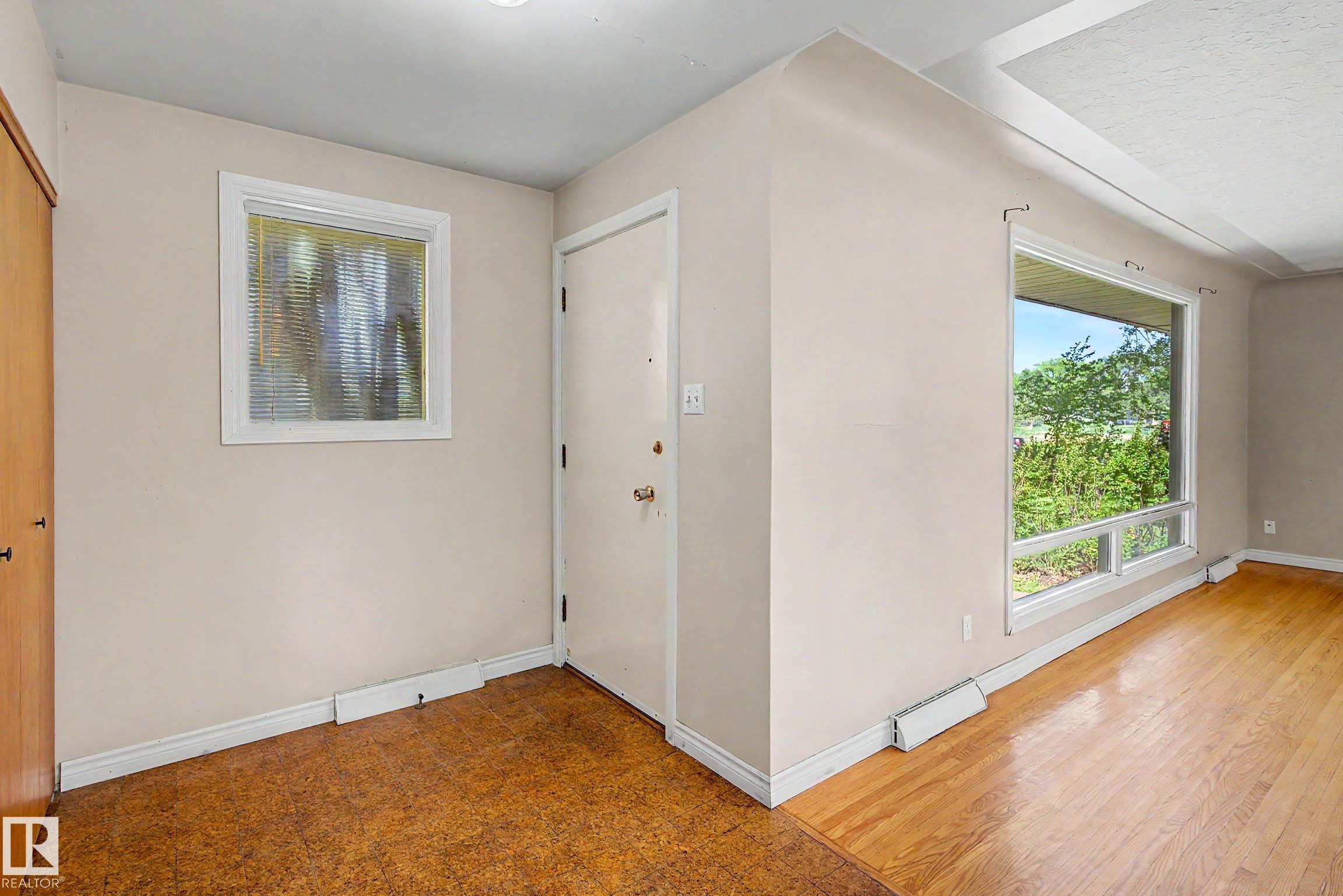 Photo 7 at 9723 76 Street NW, Holyrood, Edmonton