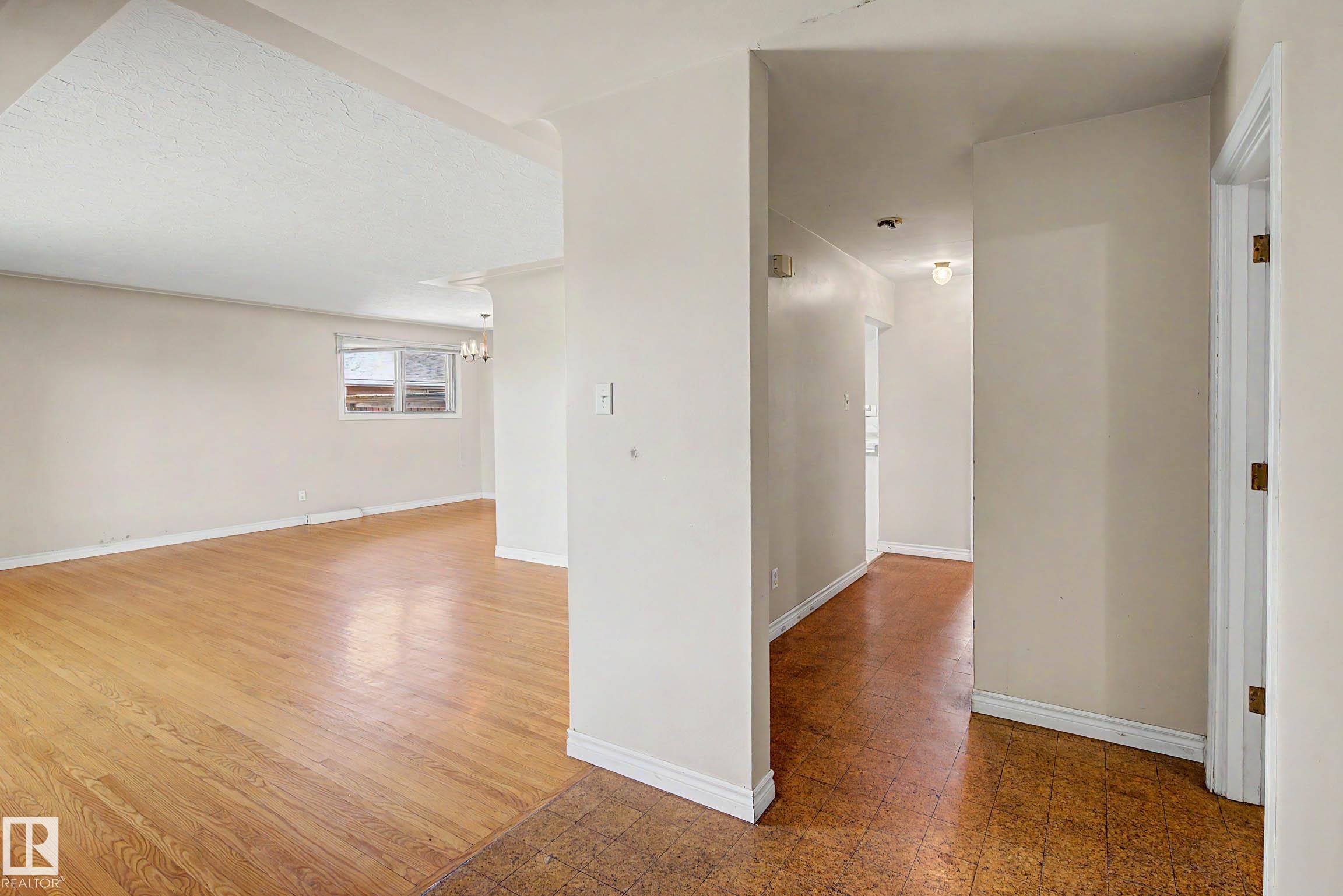 Photo 8 at 9723 76 Street NW, Holyrood, Edmonton