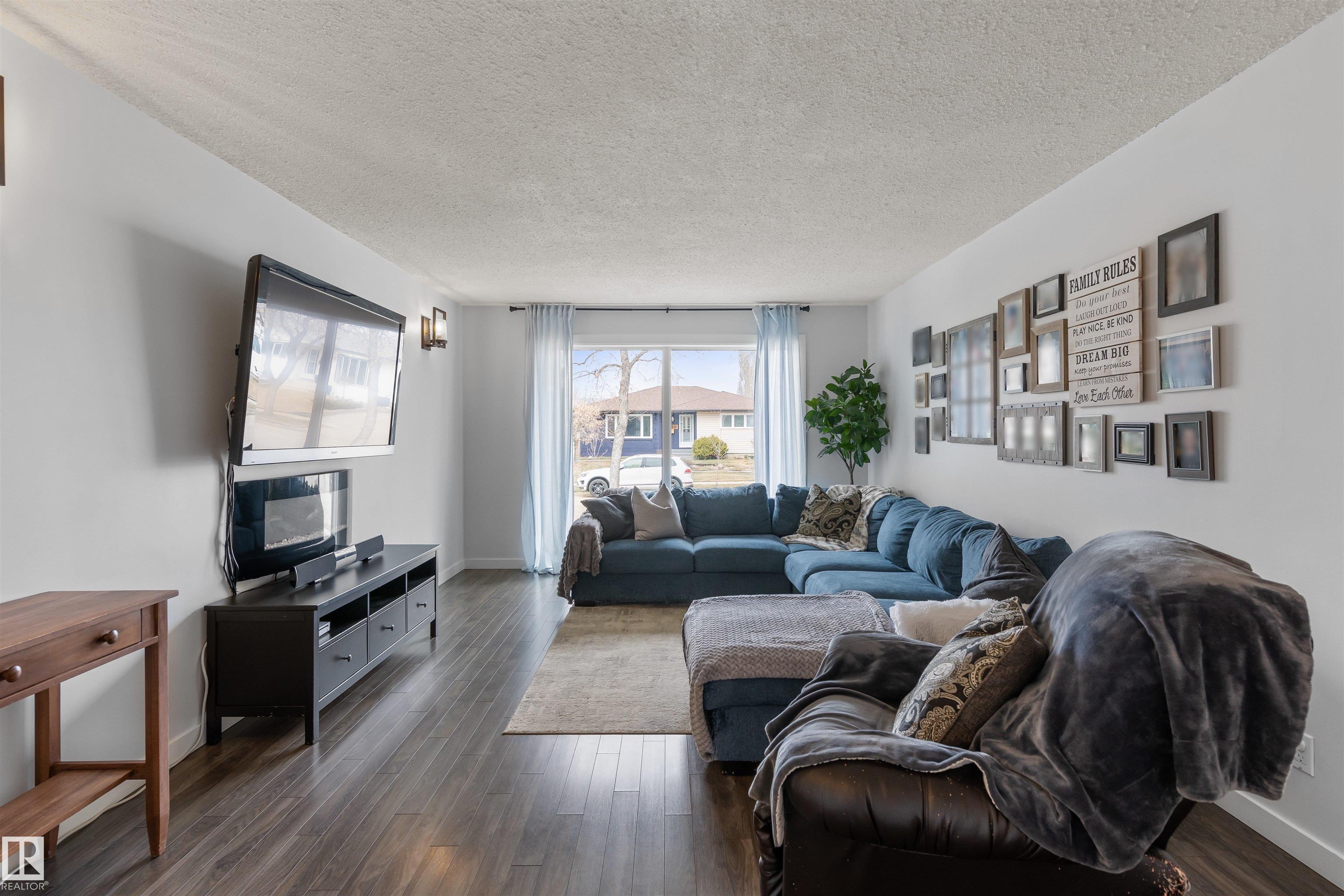 Photo 9 at 9025 95 Avenue, Pineview Fort Sask., Fort Saskatchewan