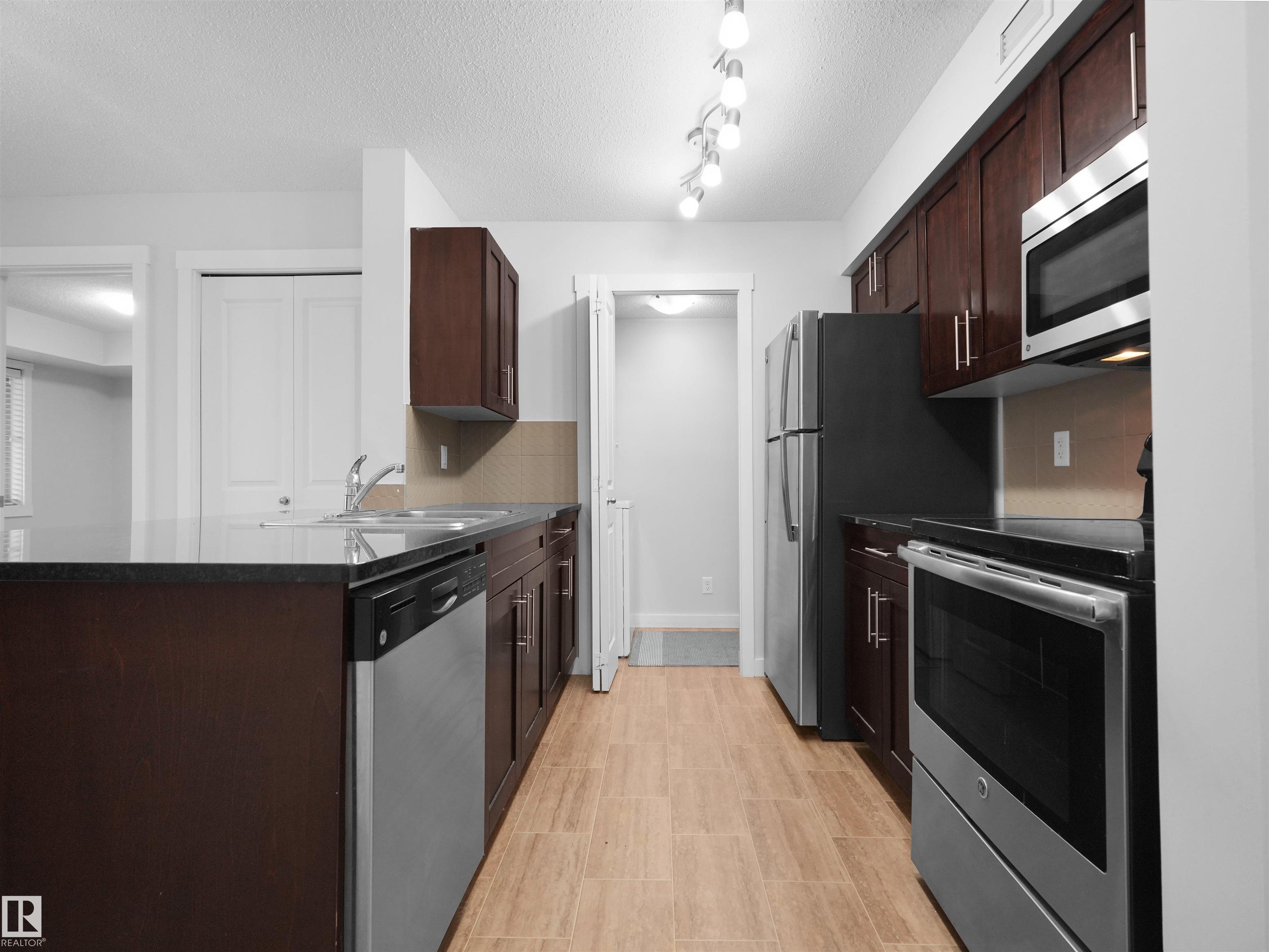 205 - 5816 Mullen Place NW, MacTaggart, Edmonton