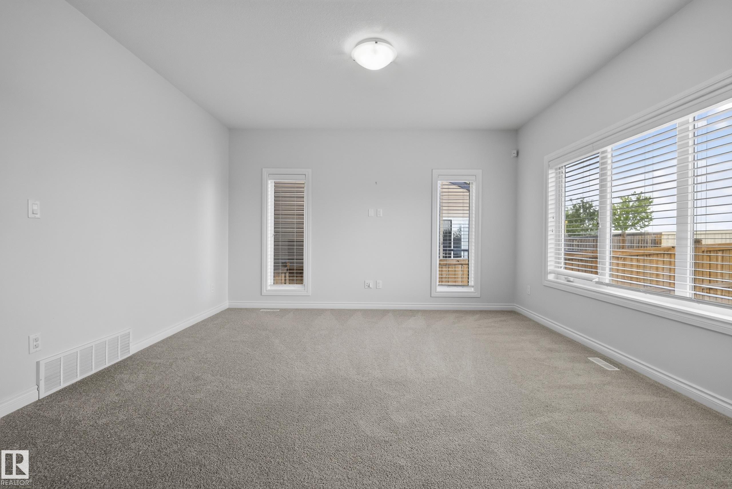 Photo 21 at 15852 10 Avenue SW, Glenridding Heights, Edmonton