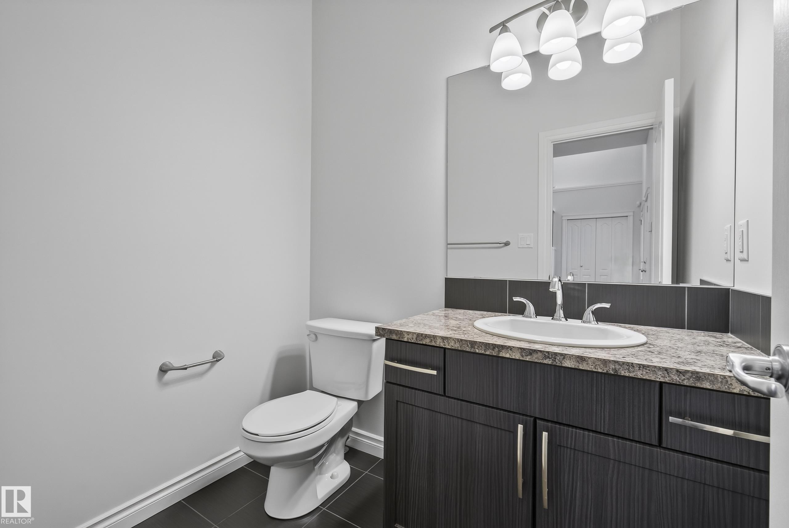 Photo 7 at 15852 10 Avenue SW, Glenridding Heights, Edmonton