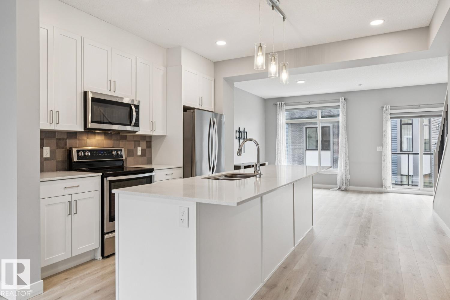 110 - 1010 Rabbit Hill Road SW, Glenridding Heights, Edmonton