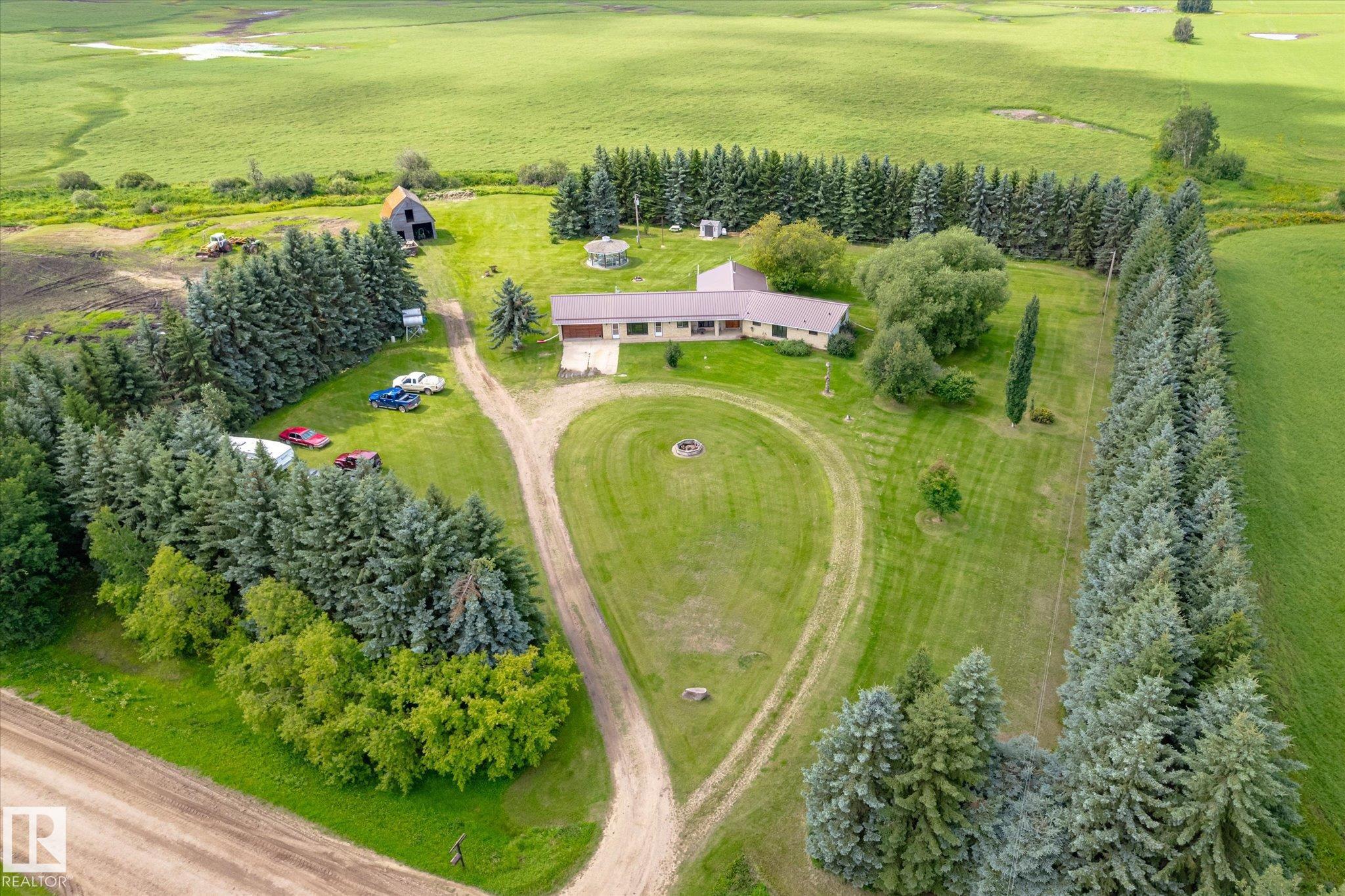 58032 Rge Road 251, None, Rural Sturgeon County