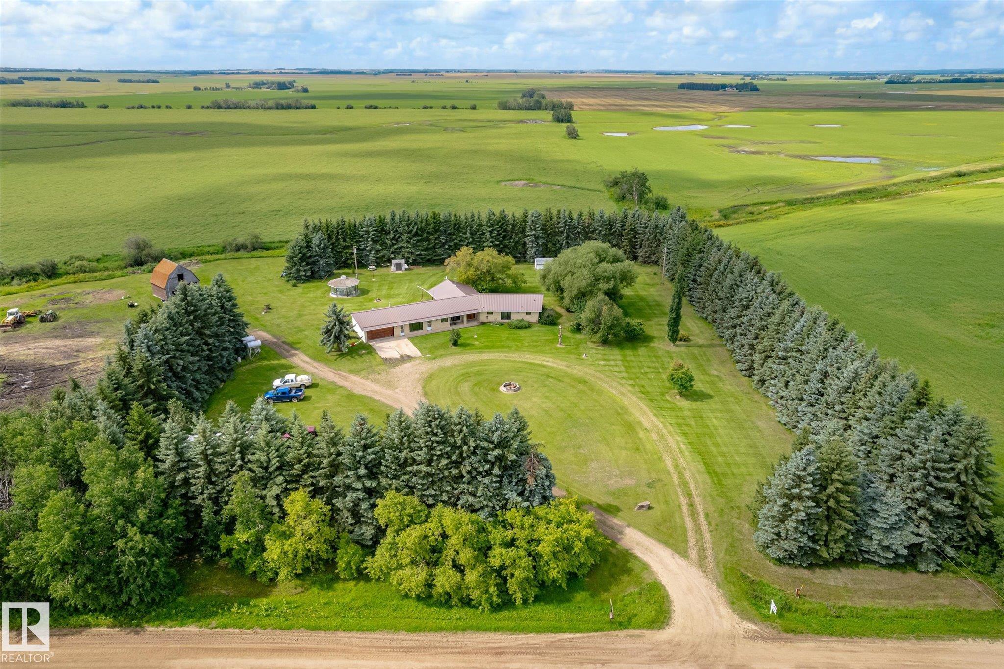 58032 Rge Road 251, None, Rural Sturgeon County