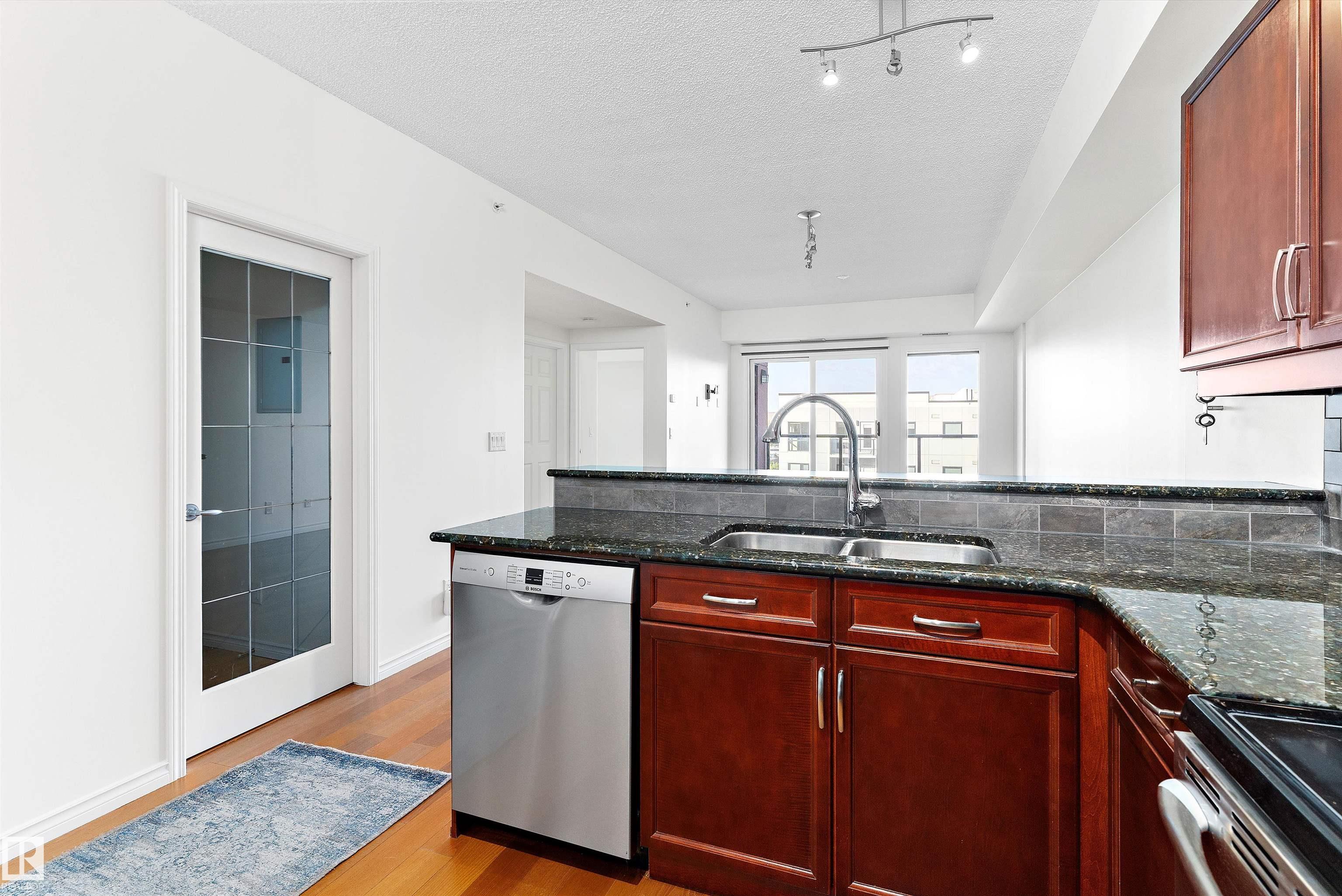 Photo 14 at 702 - 10303 111 Street NW, Downtown, Edmonton