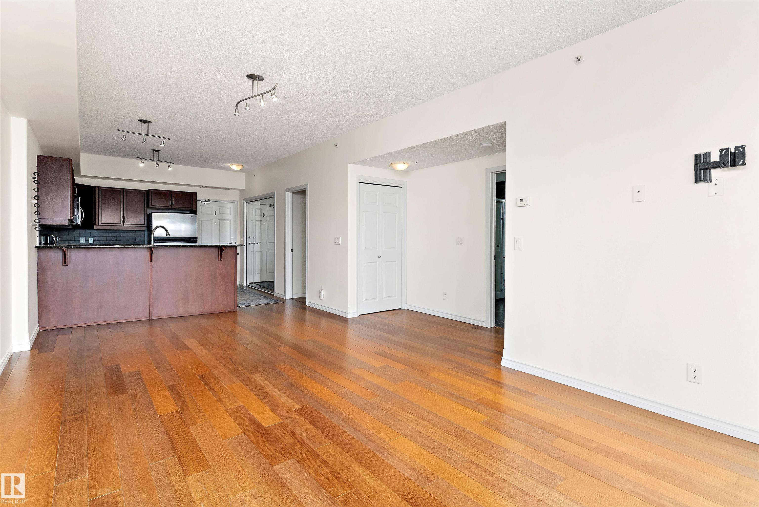 Photo 17 at 702 - 10303 111 Street NW, Downtown, Edmonton