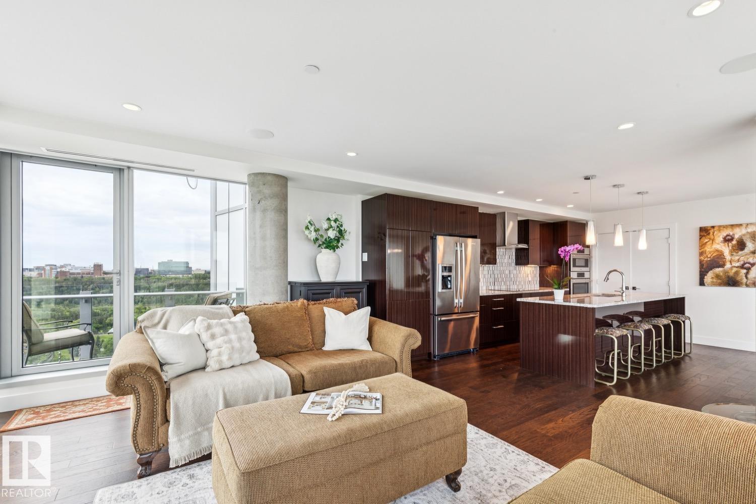 1201 - 11969 Jasper Avenue NW, Wîhkwêntôwin, Edmonton