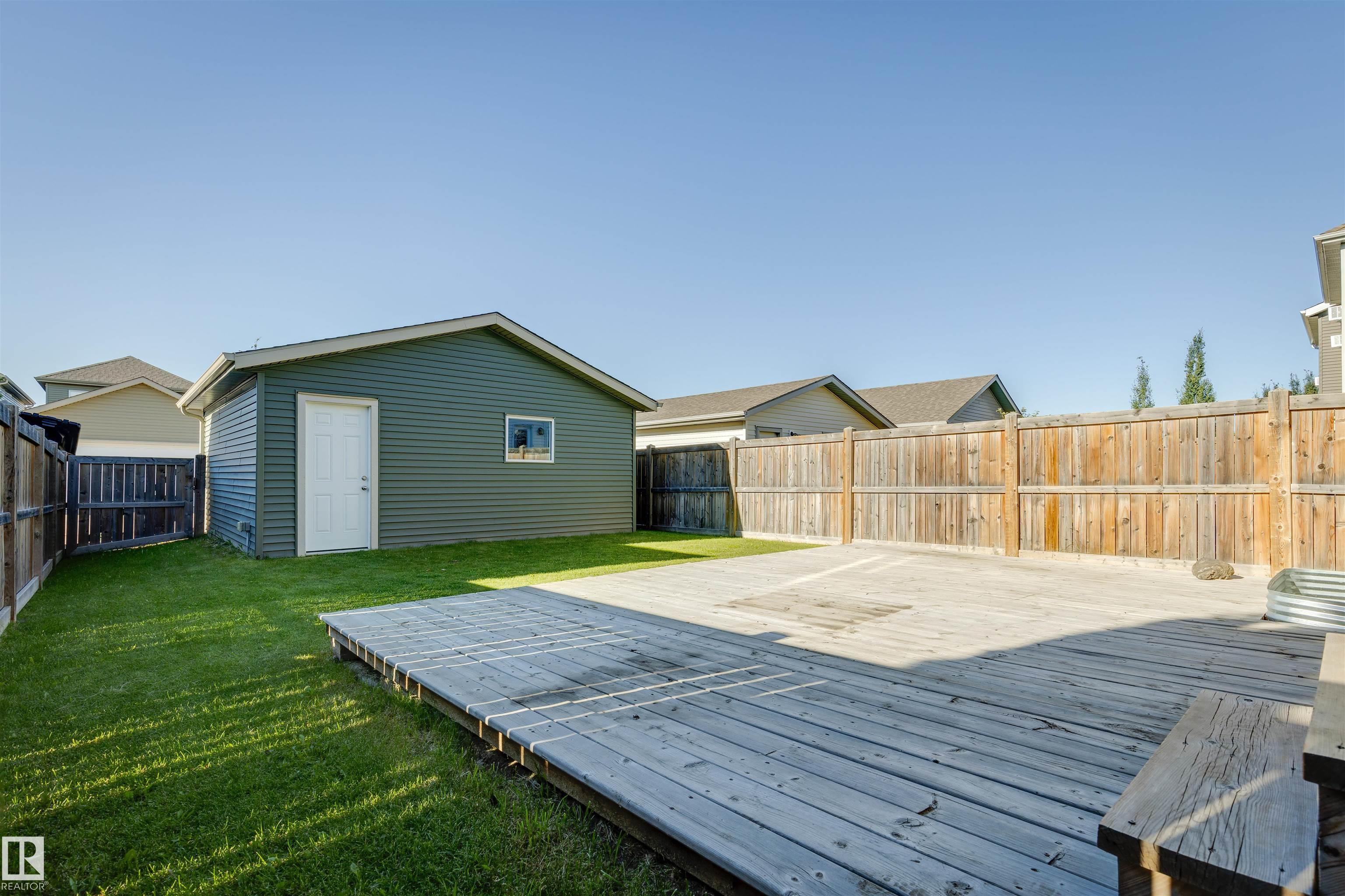 Listing photo thumbnail