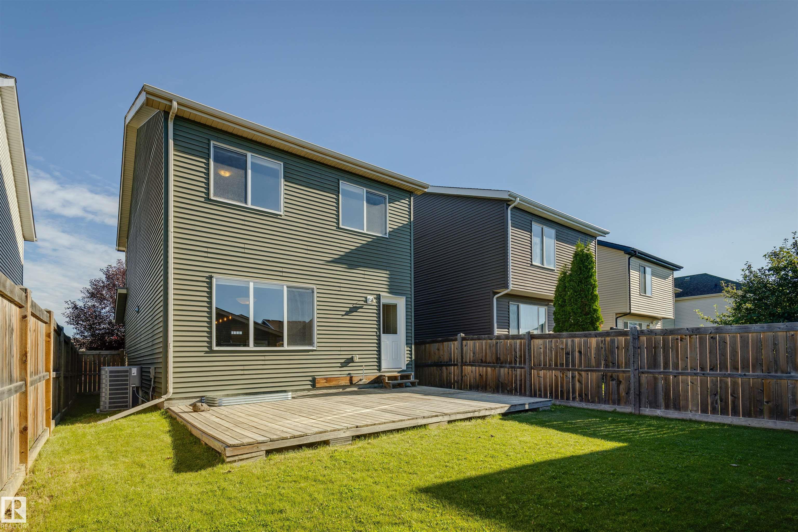 Listing photo thumbnail