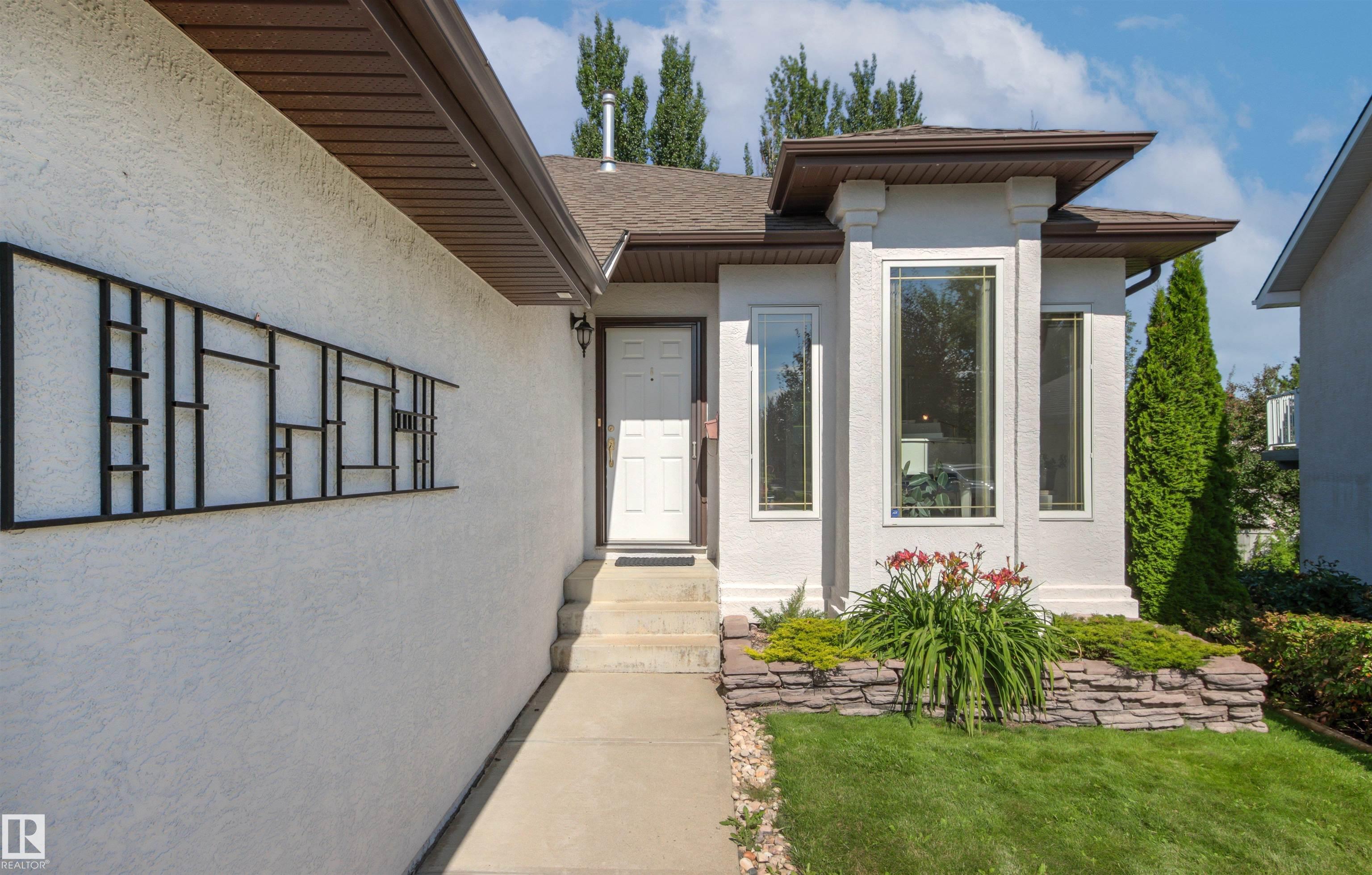 88 Dechene Road NW, Dechene, Edmonton