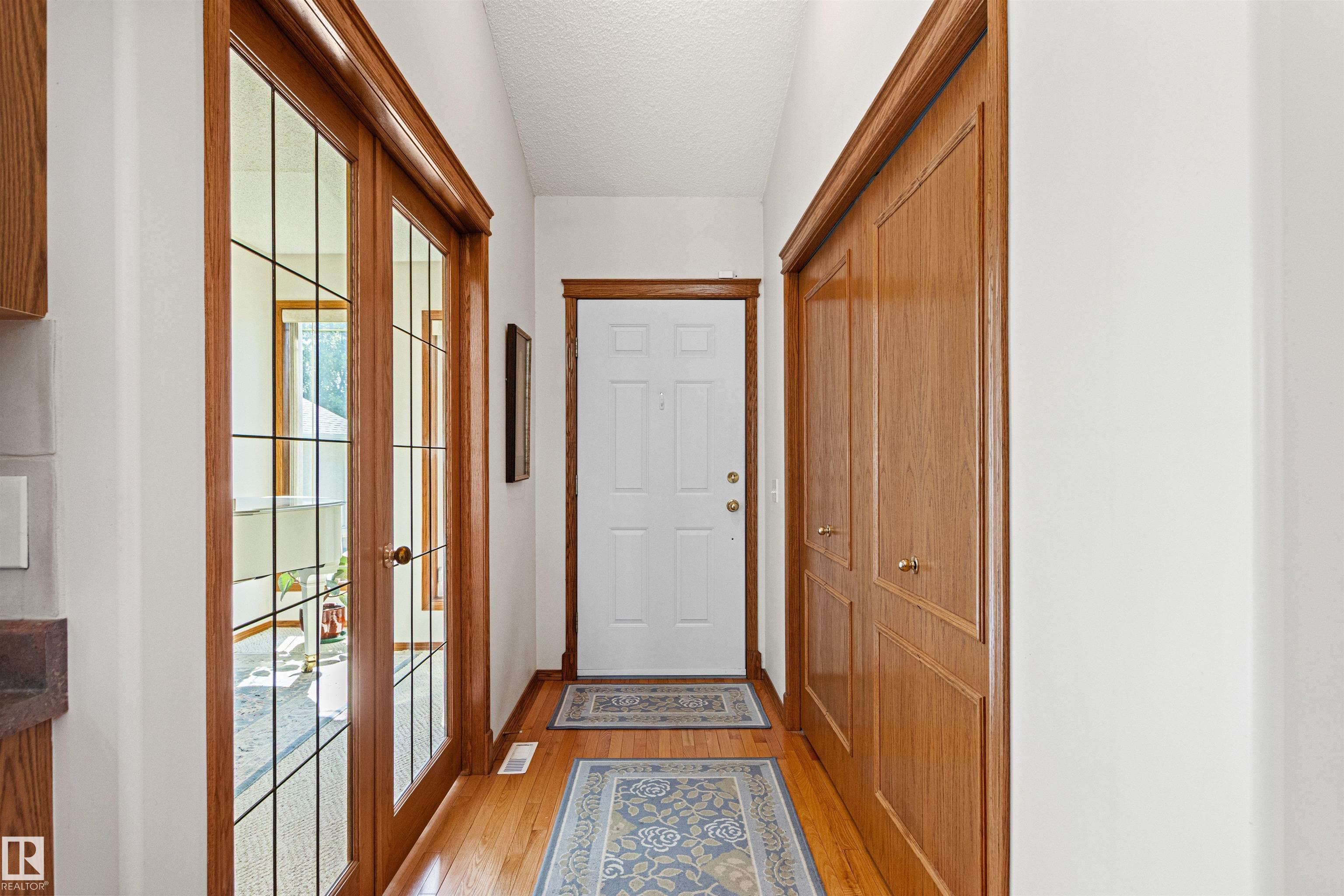 88 Dechene Road NW, Dechene, Edmonton