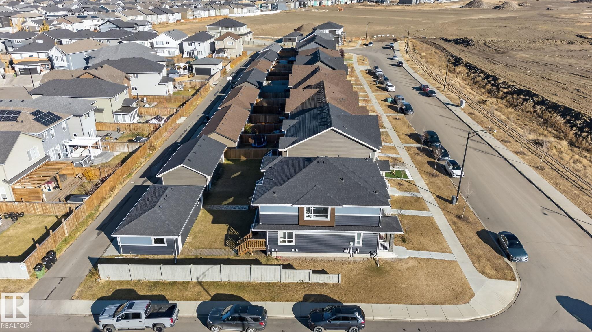 Photo 7 at 382 Crystallina Nera Drive NW, Crystallina Nera West, Edmonton