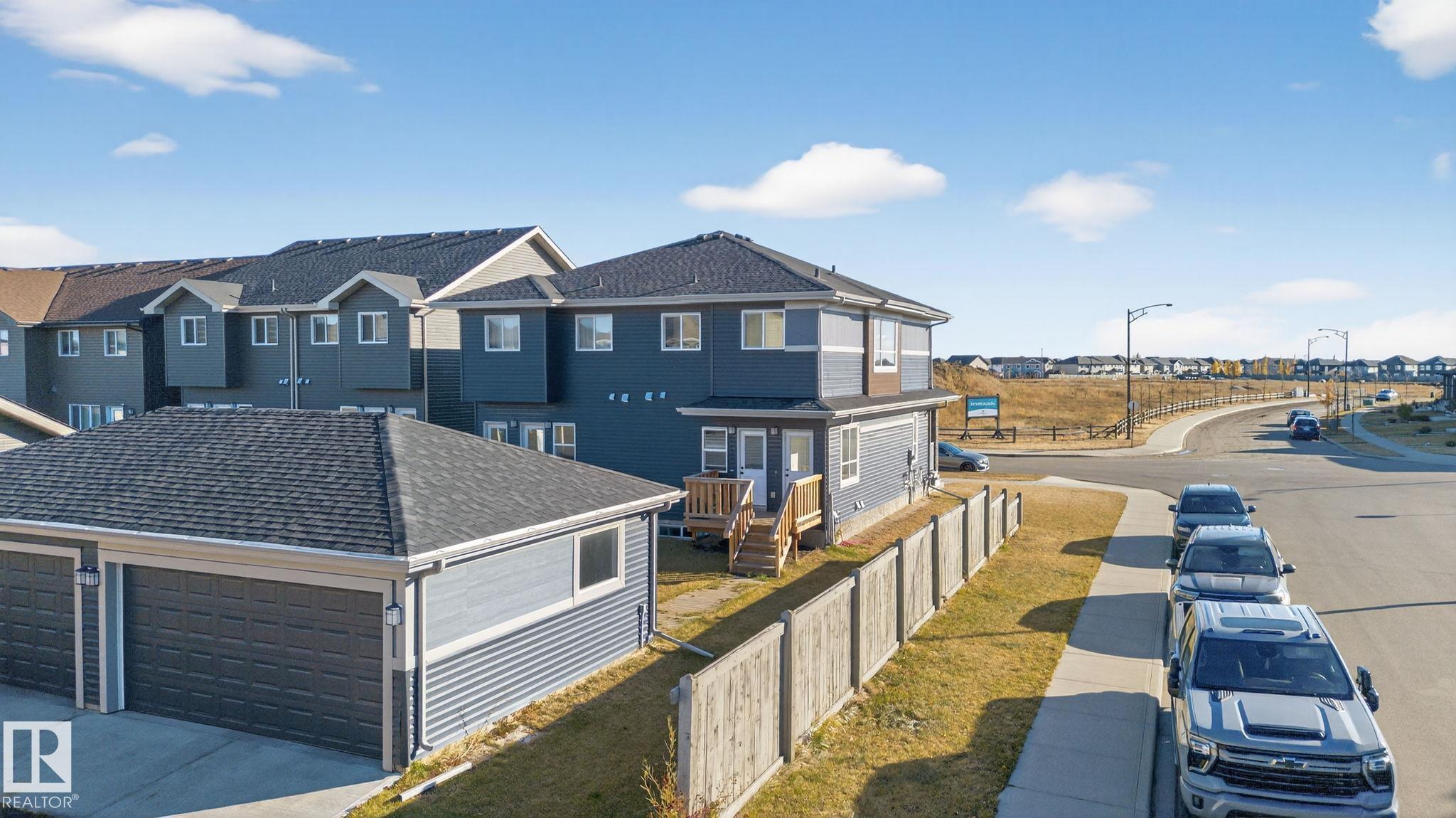 Photo 10 at 382 Crystallina Nera Drive NW, Crystallina Nera West, Edmonton