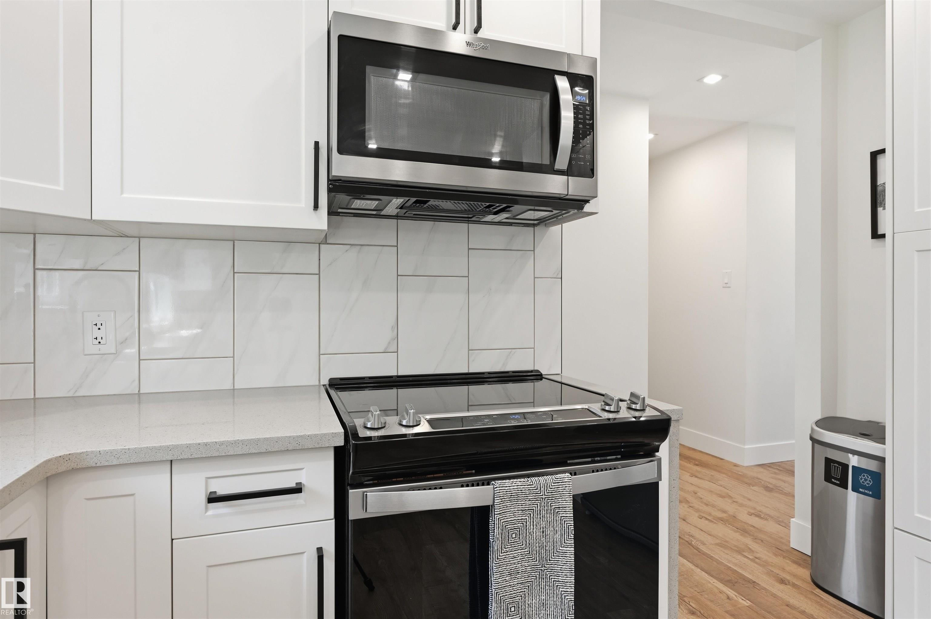 Photo 25 at 6015 92a Avenue NW, Ottewell, Edmonton