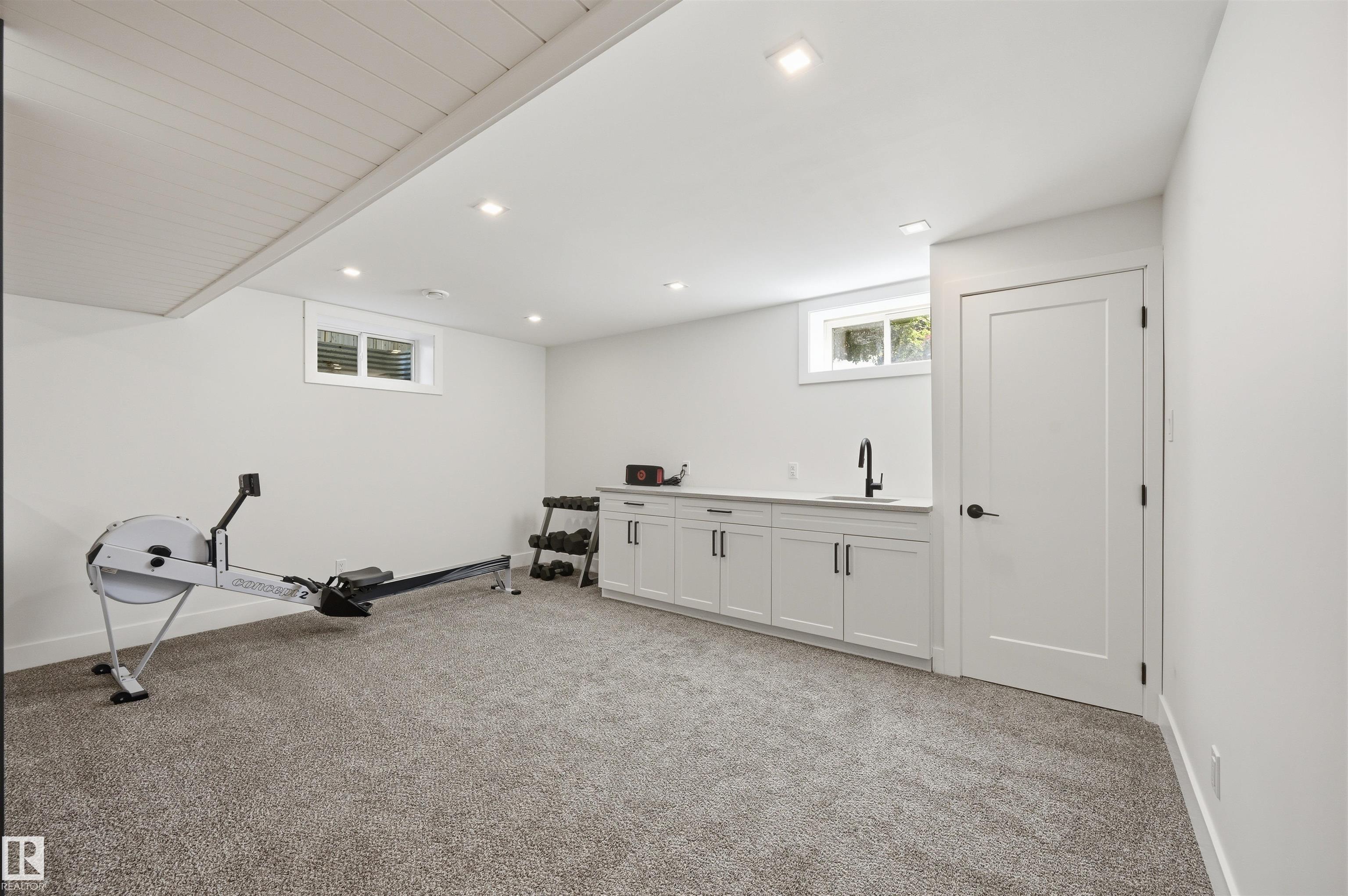 Photo 39 at 6015 92a Avenue NW, Ottewell, Edmonton