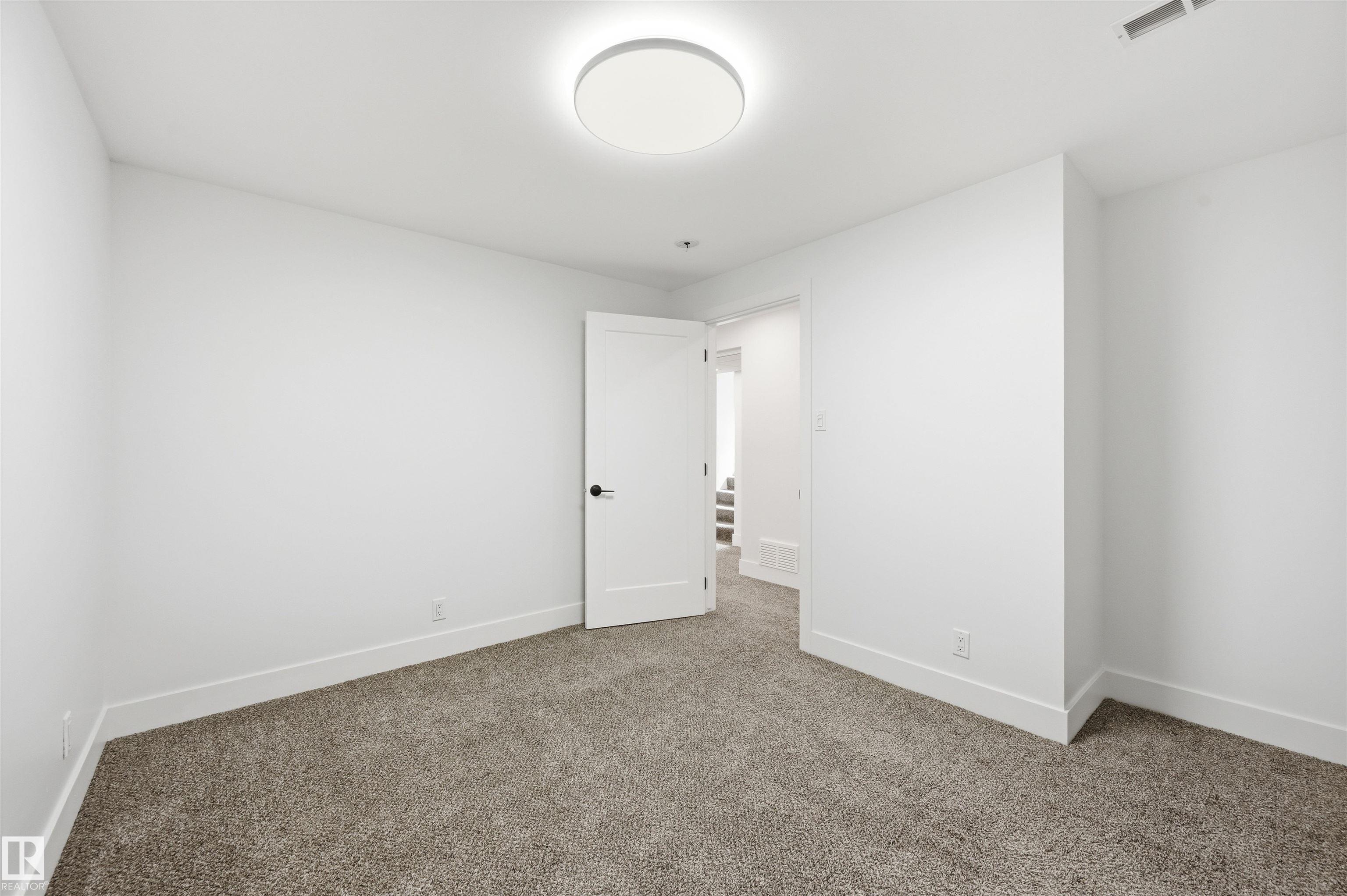 Photo 42 at 6015 92a Avenue NW, Ottewell, Edmonton