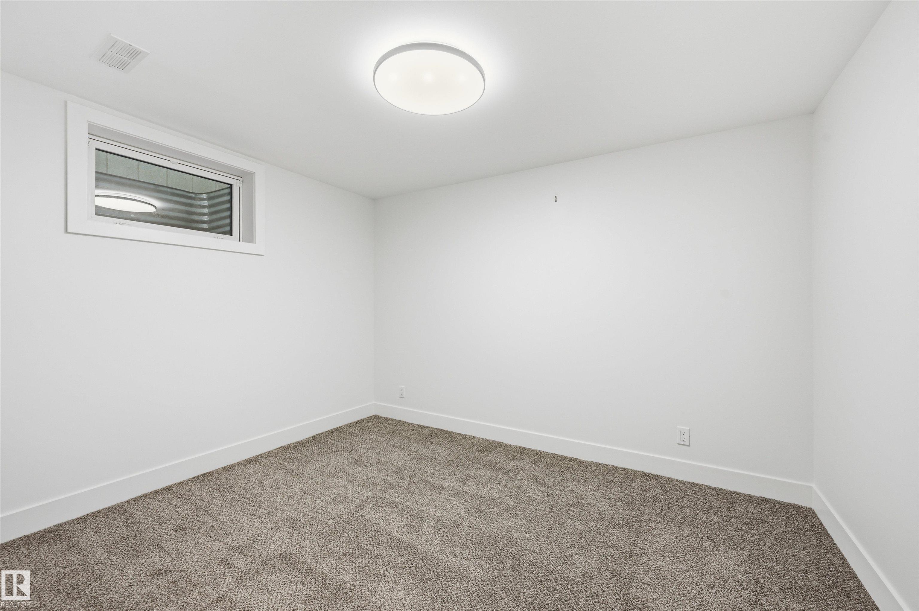 Photo 43 at 6015 92a Avenue NW, Ottewell, Edmonton