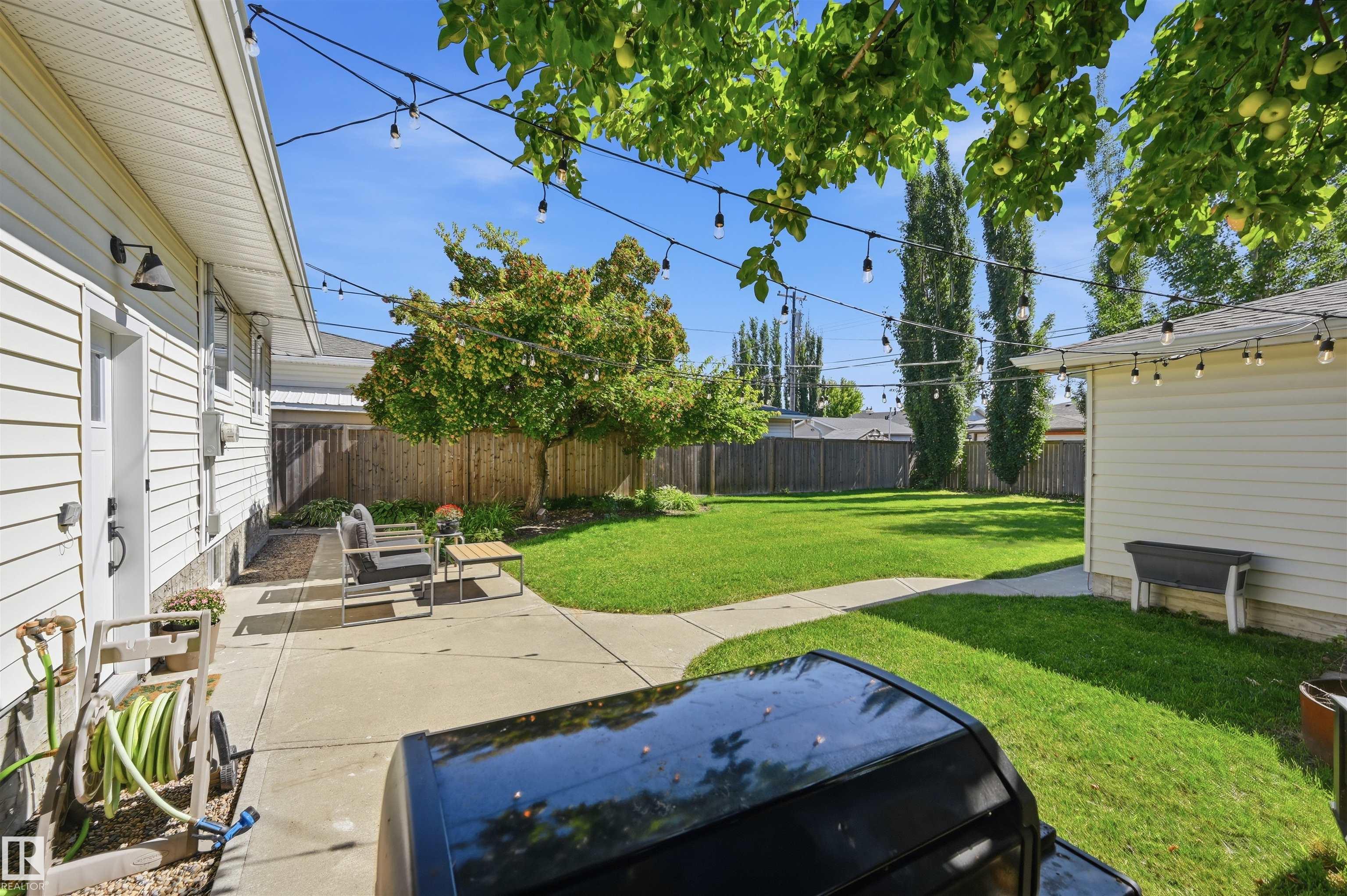 Photo 47 at 6015 92a Avenue NW, Ottewell, Edmonton