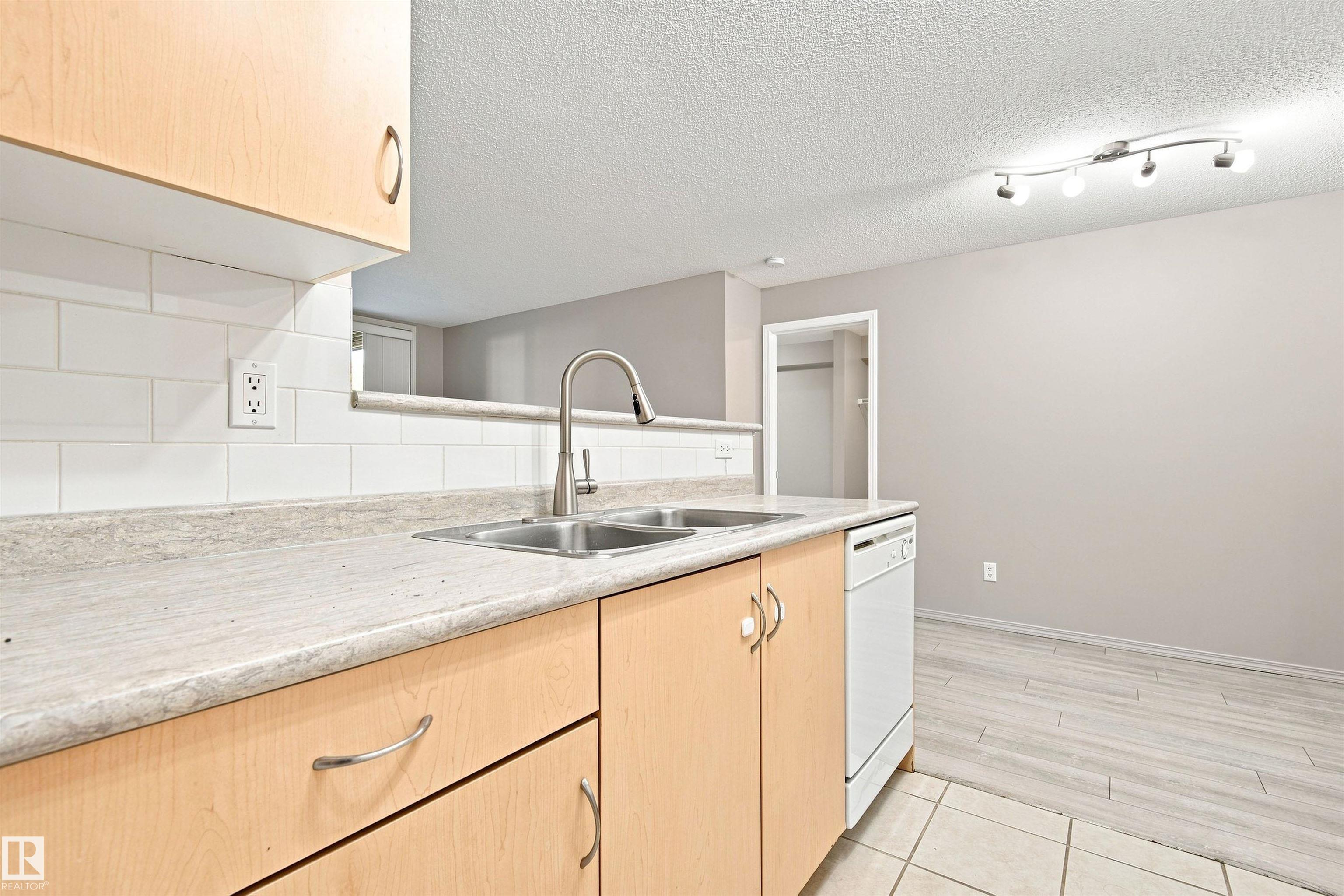 117 - 17011 67 Avenue NW, Callingwood South, Edmonton