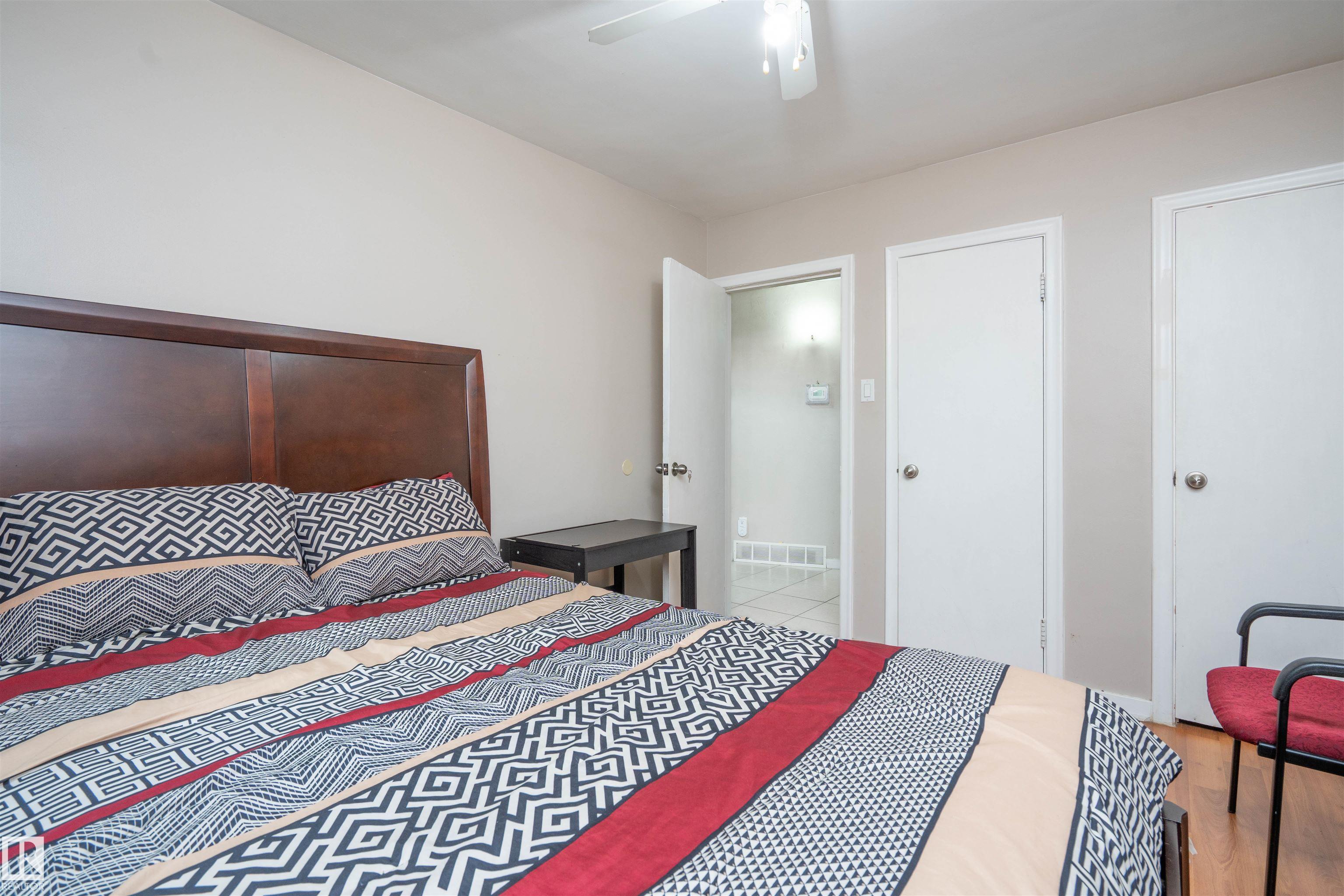 Photo 10 at 12919 66 Street NW, Belvedere, Edmonton