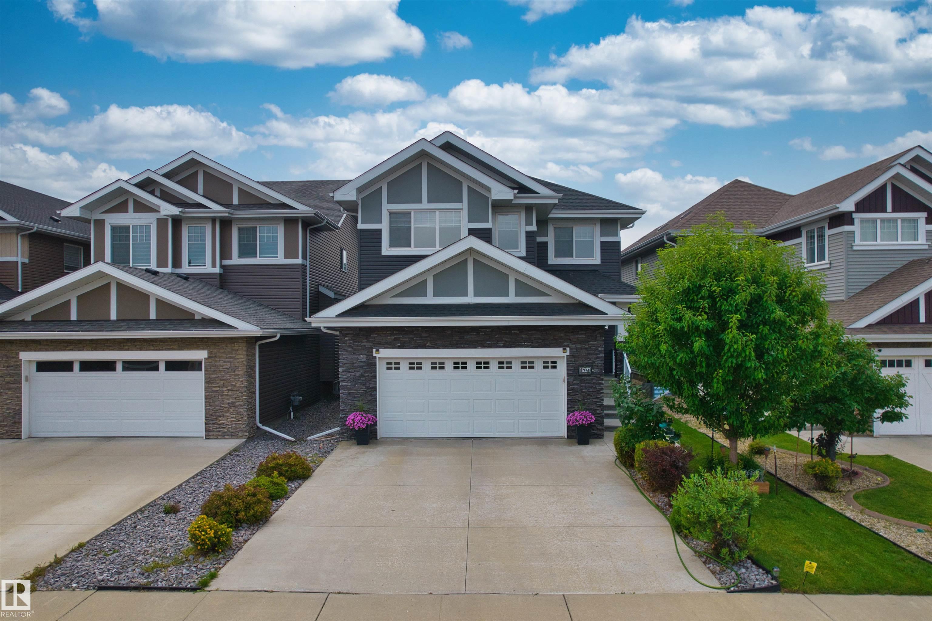 16327 17 Avenue SW, Glenridding Heights, Edmonton