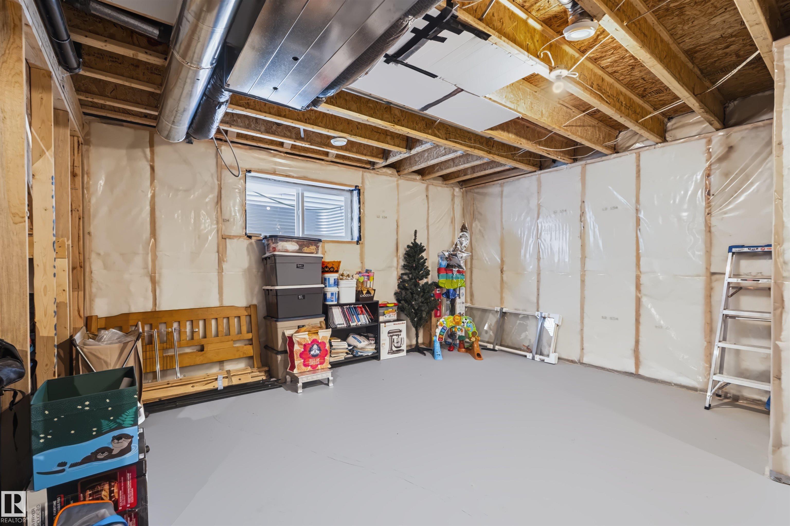 Photo 31 at 16327 17 Avenue SW, Glenridding Heights, Edmonton