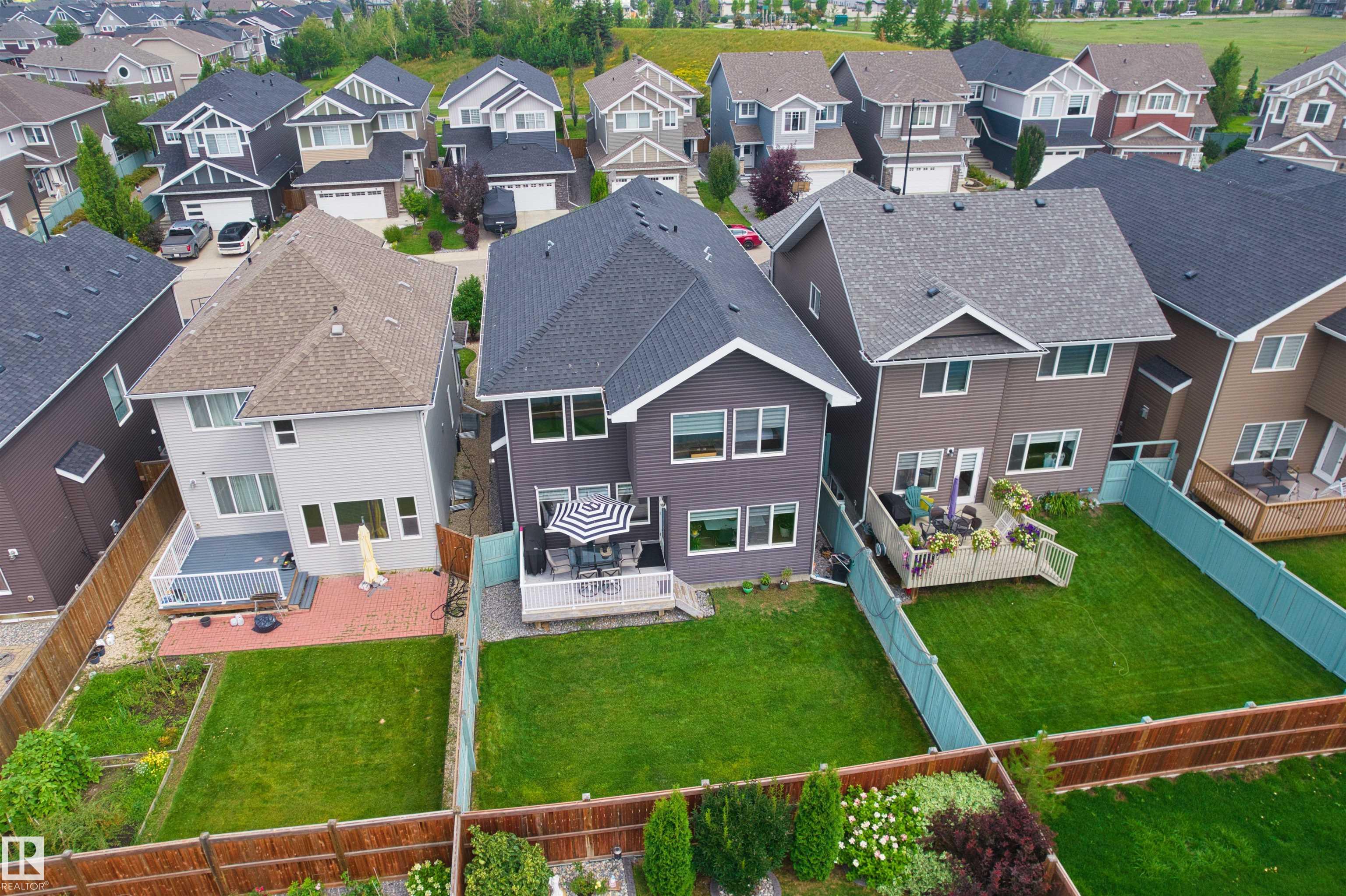 Photo 39 at 16327 17 Avenue SW, Glenridding Heights, Edmonton