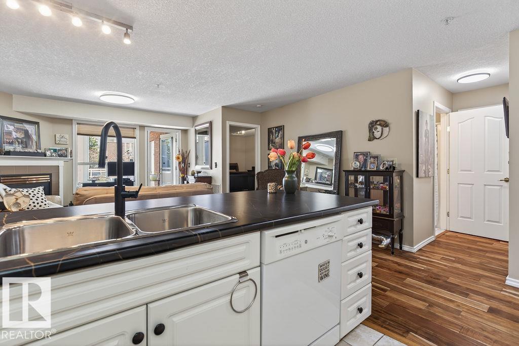 Photo 10 at 112 - 6703 172 Street NW, Callingwood South, Edmonton