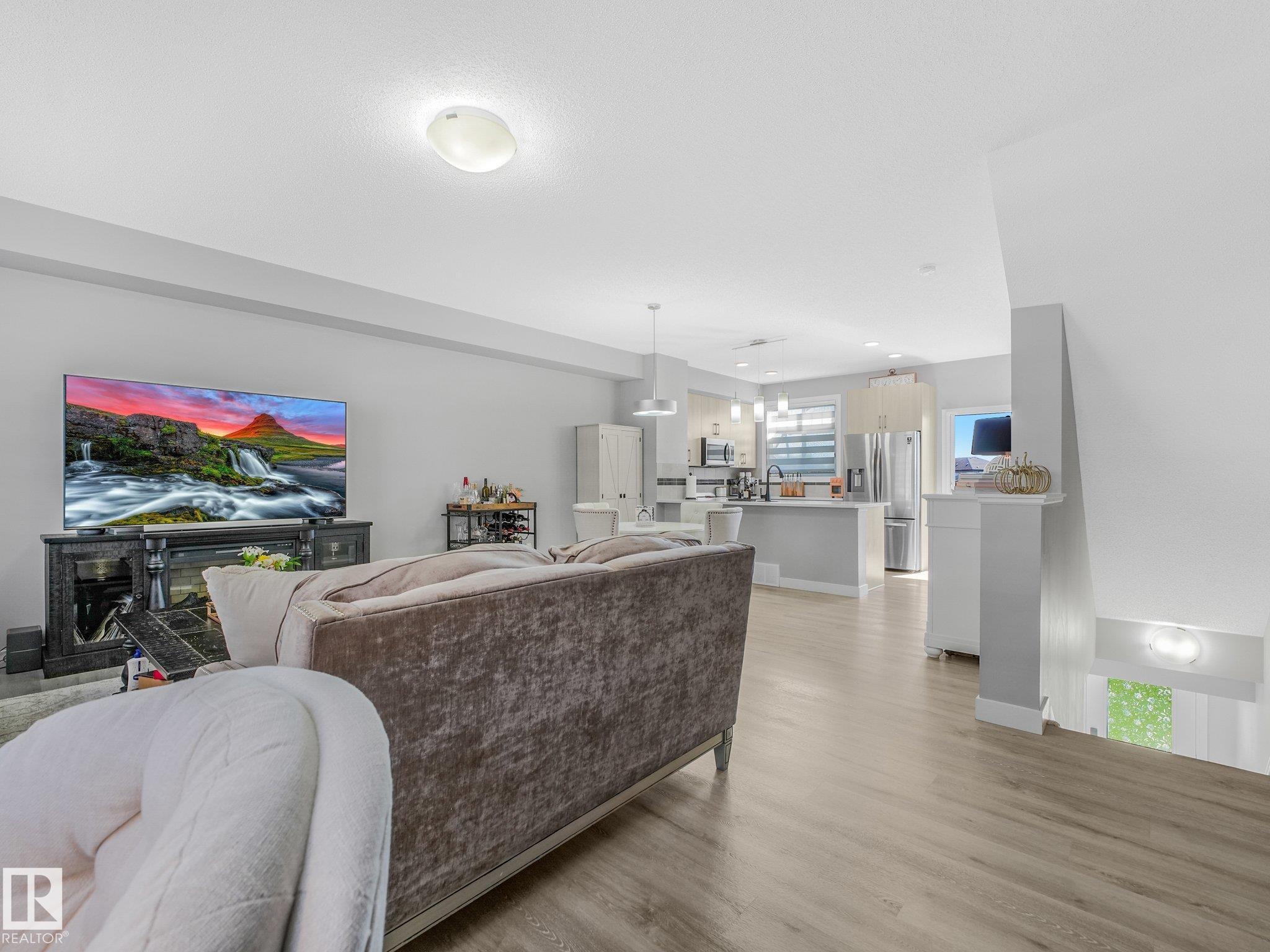 Photo 34 at 20 - 13139 205 Street NW, Trumpeter Area, Edmonton