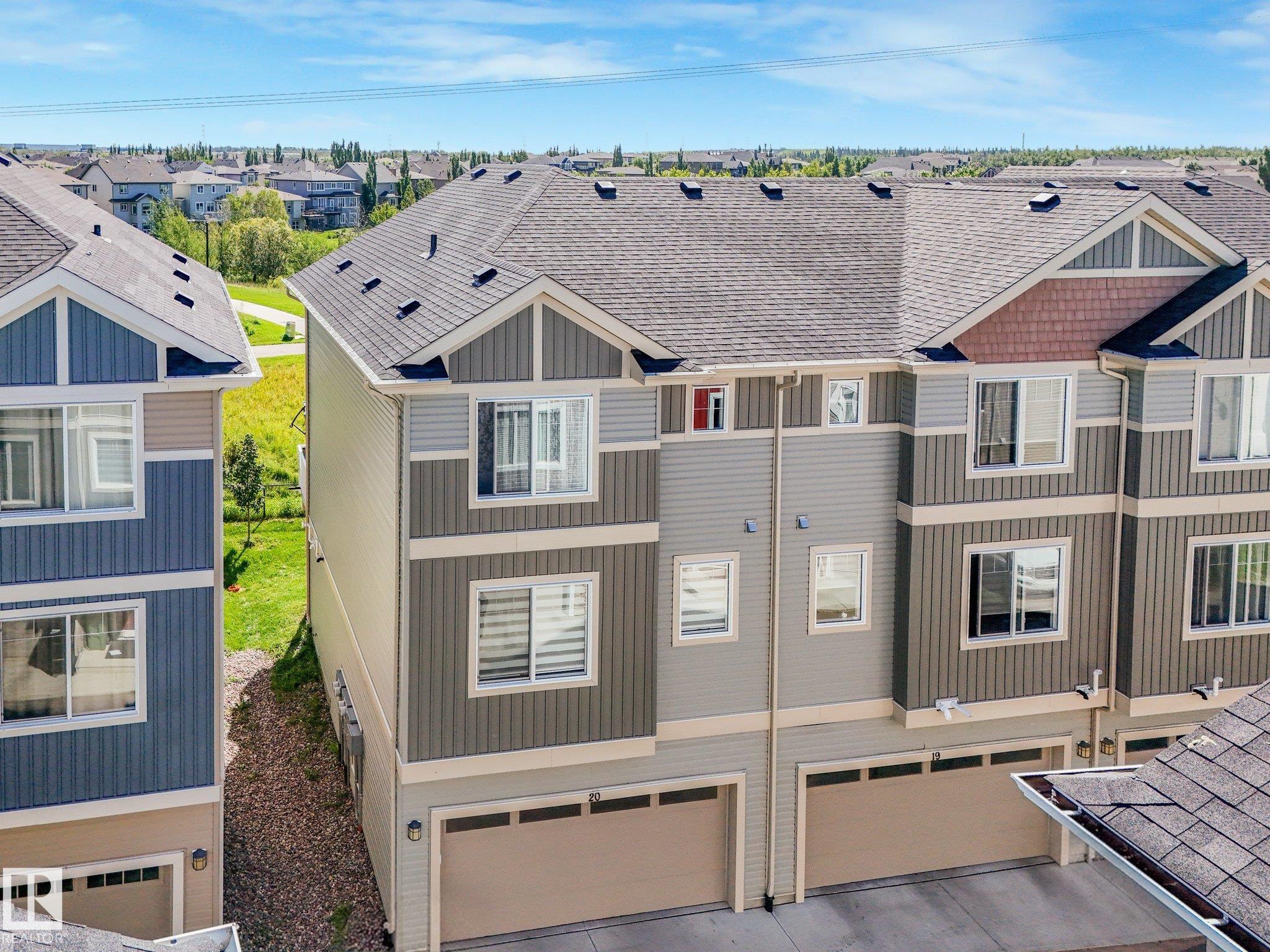 Photo 10 at 20 - 13139 205 Street NW, Trumpeter Area, Edmonton