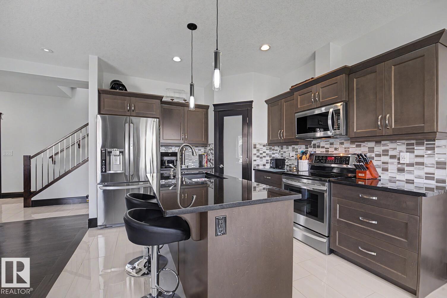 Photo 11 at 3629 Hummingbird Way NW, Starling, Edmonton