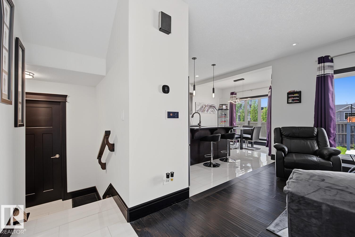 Photo 6 at 3629 Hummingbird Way NW, Starling, Edmonton